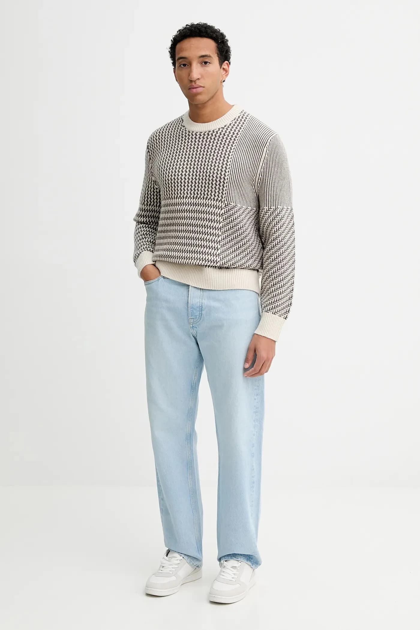 Свитер из смесовой шерсти - фото 2