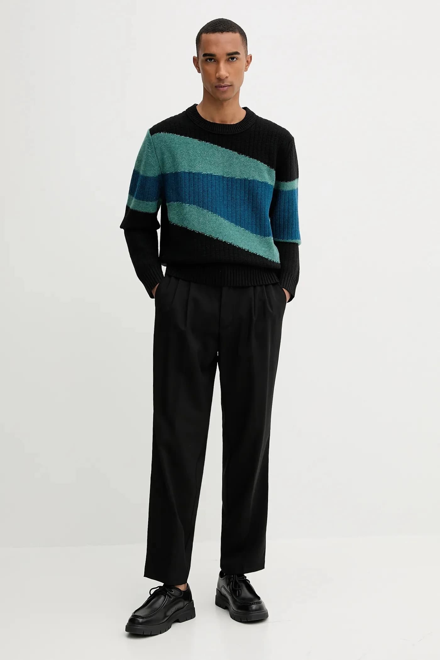 Шерстяной свитер - фото 2