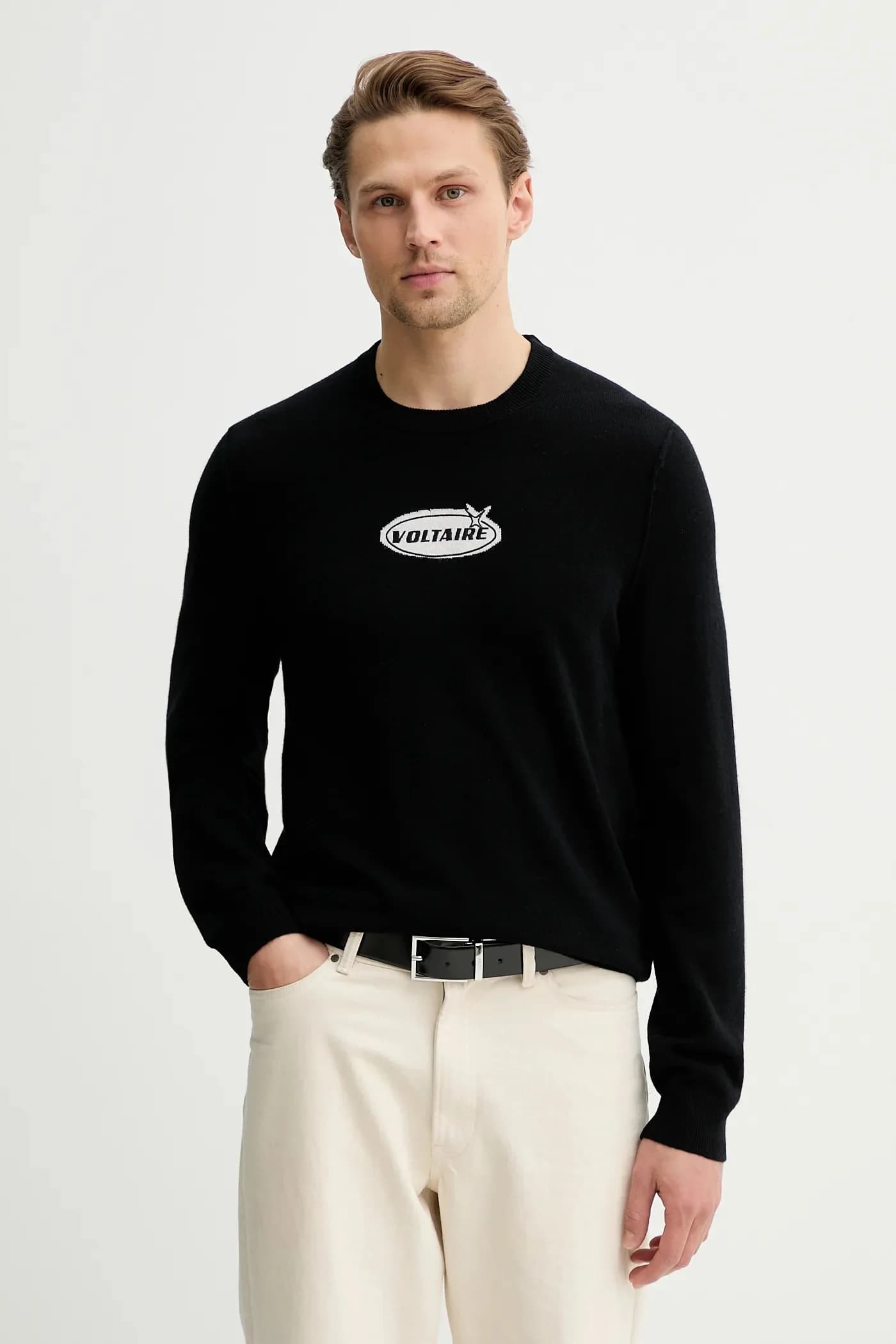 Шерстяной свитер