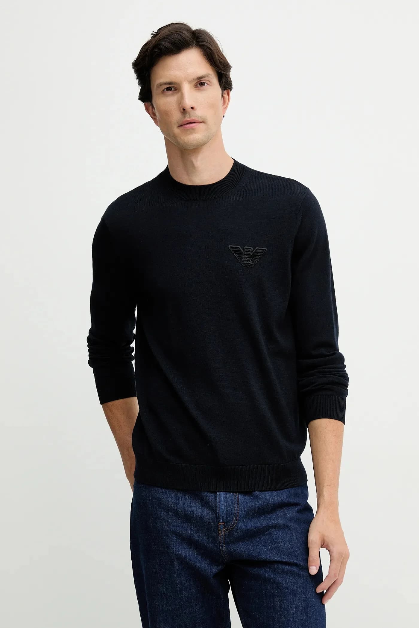 Шерстяной свитер