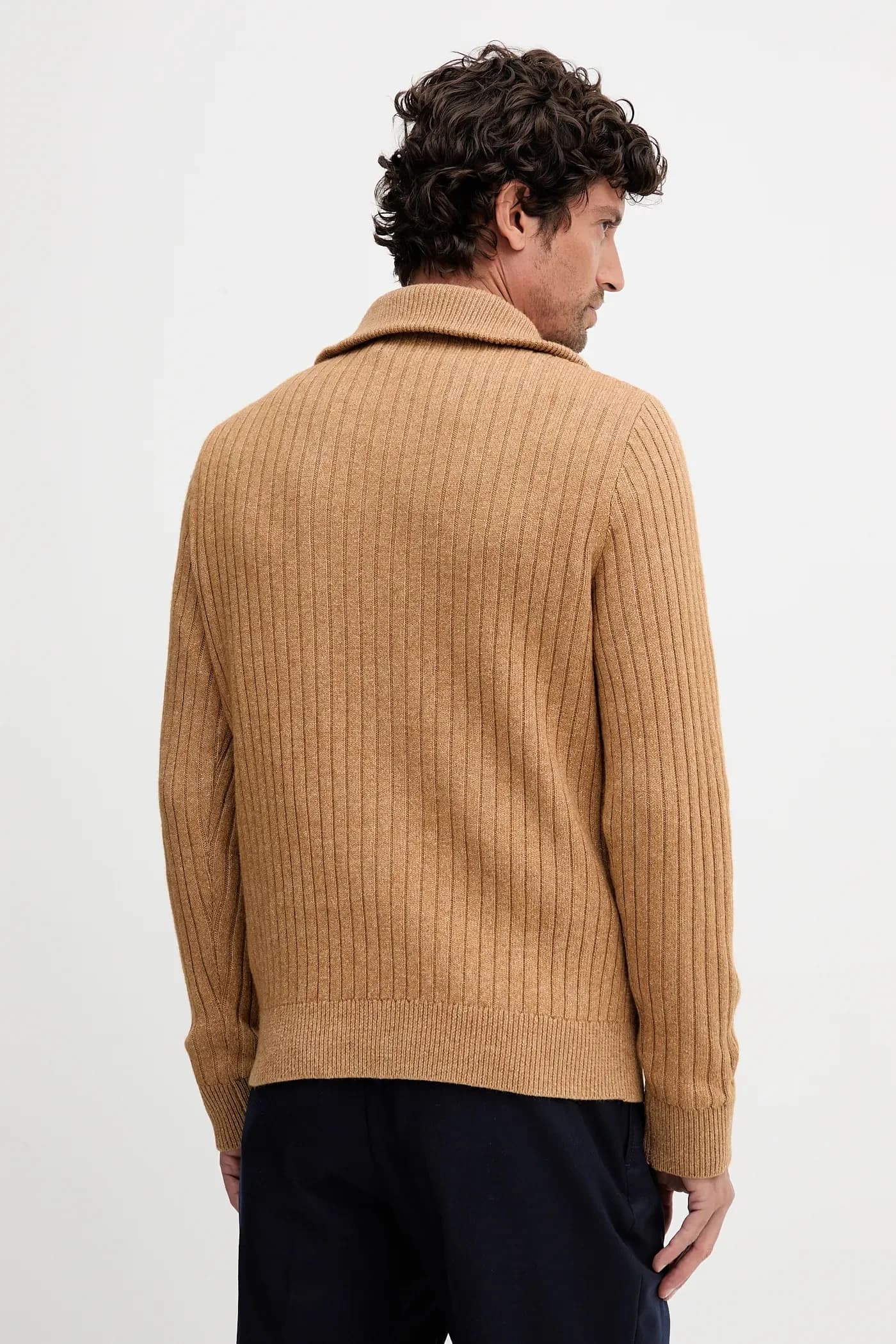 Шерстяной свитер - фото 3