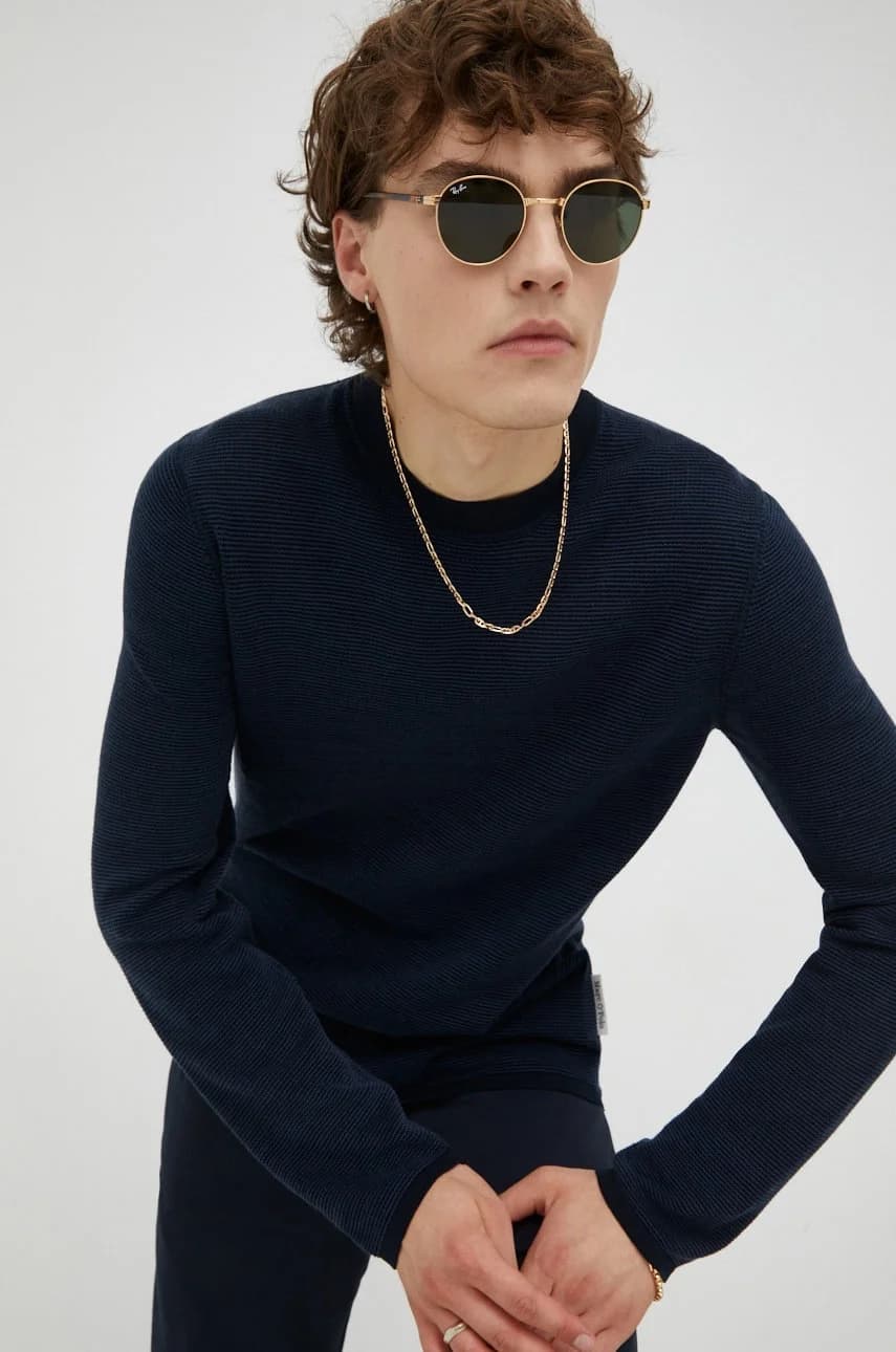 Свитер из смесовой шерсти