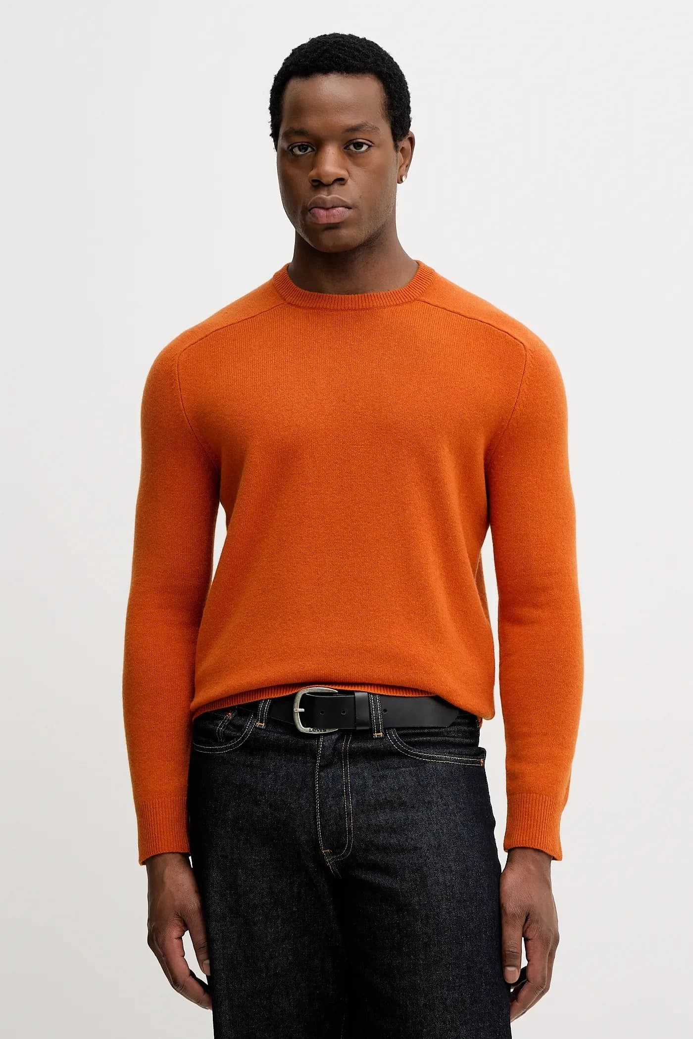 Шерстяной свитер