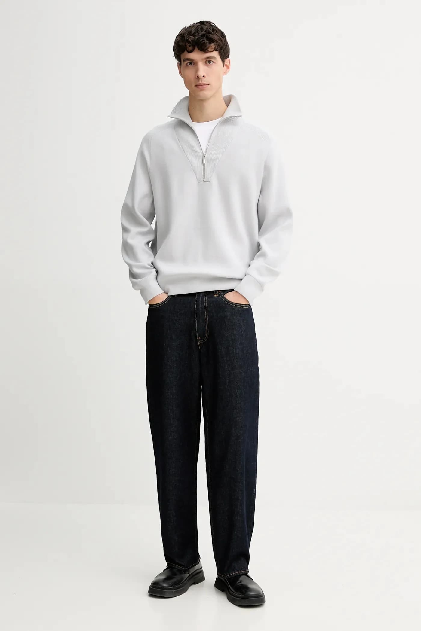 Свитер - фото 2