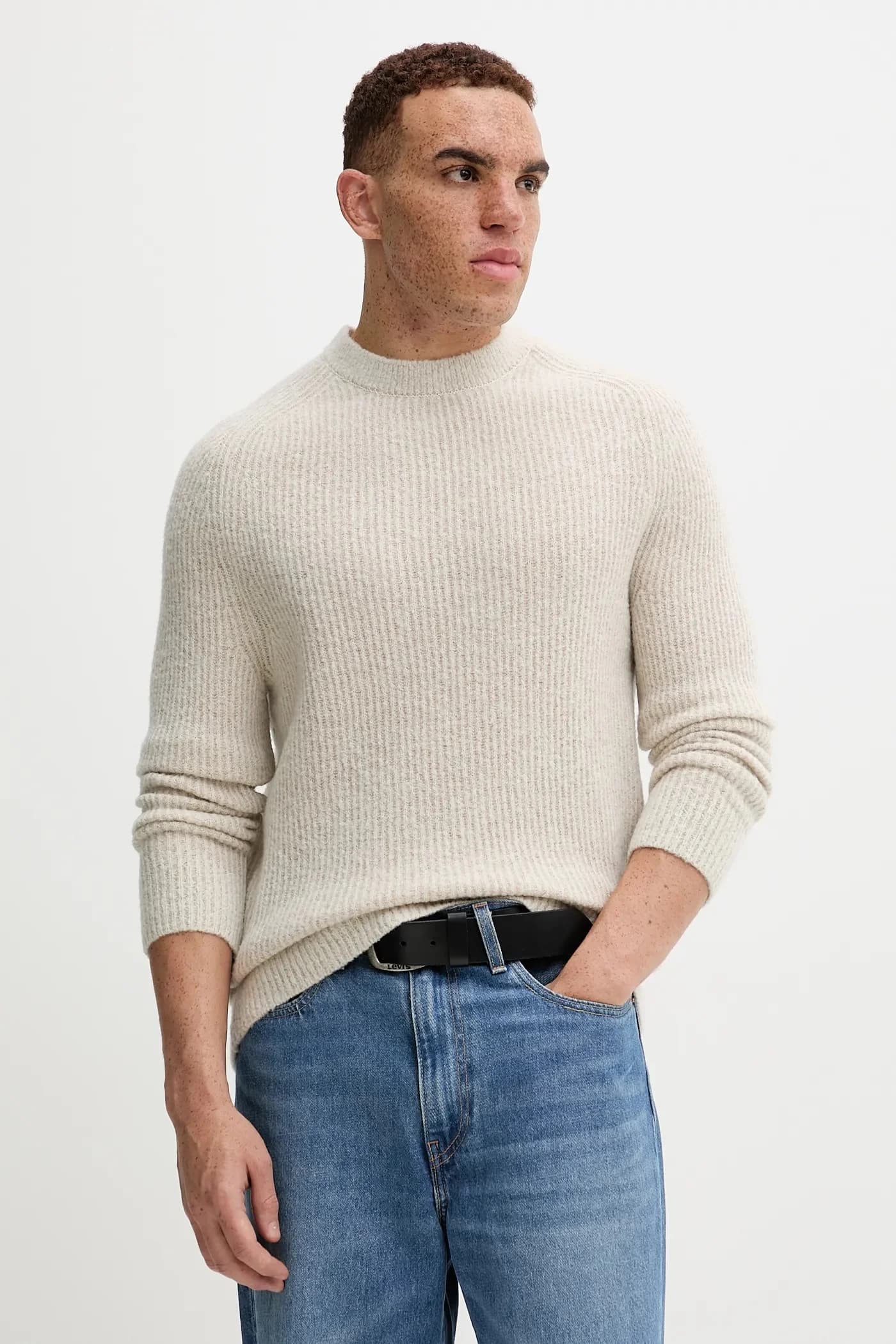 Свитер из смесовой шерсти