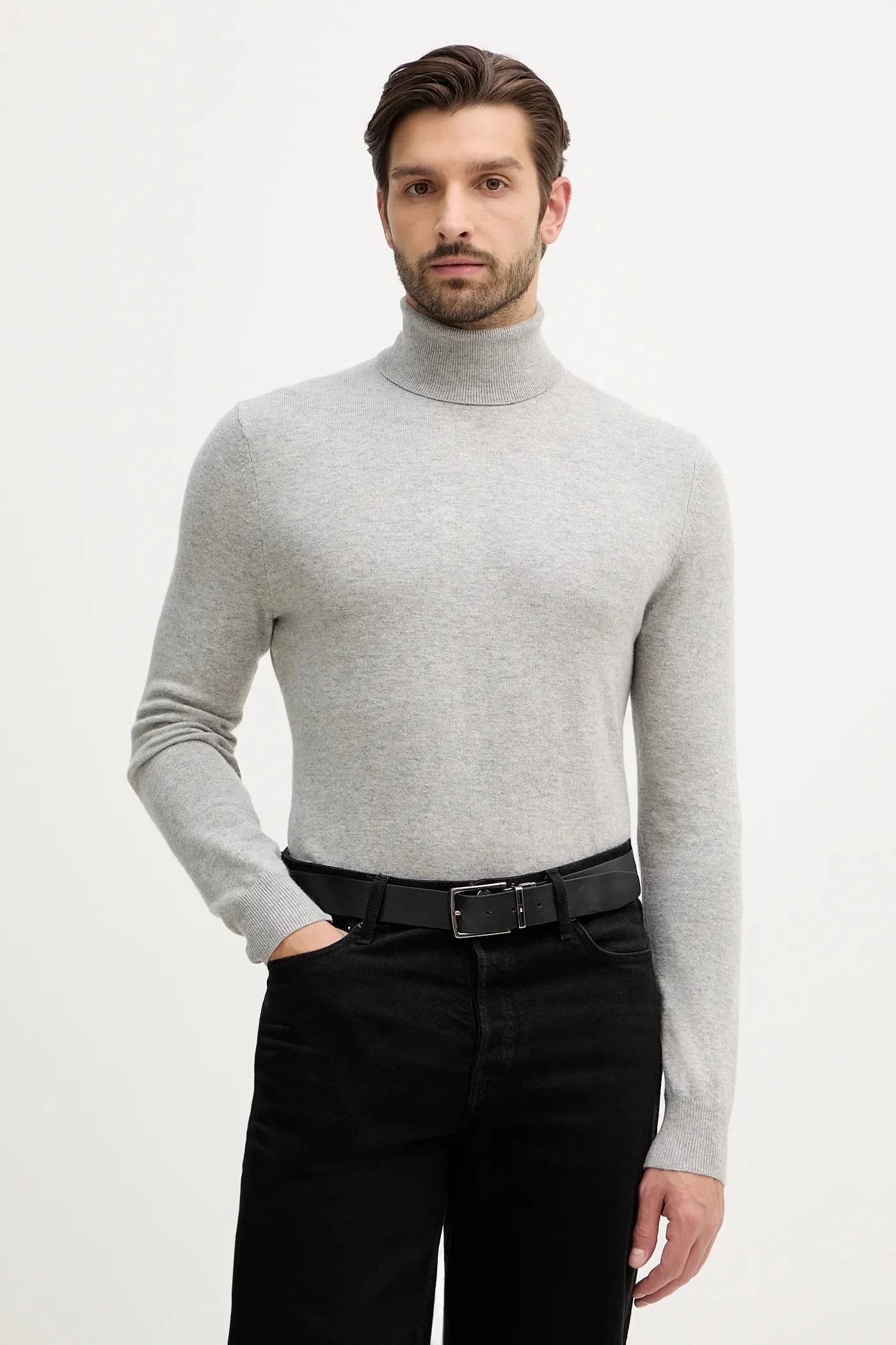 Свитер из смесовой шерсти