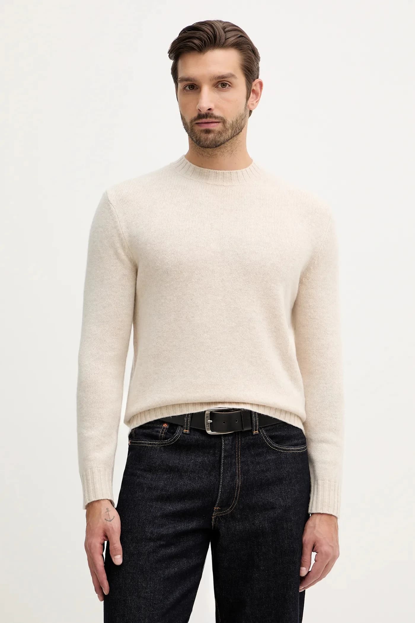 Свитер из смесовой шерсти