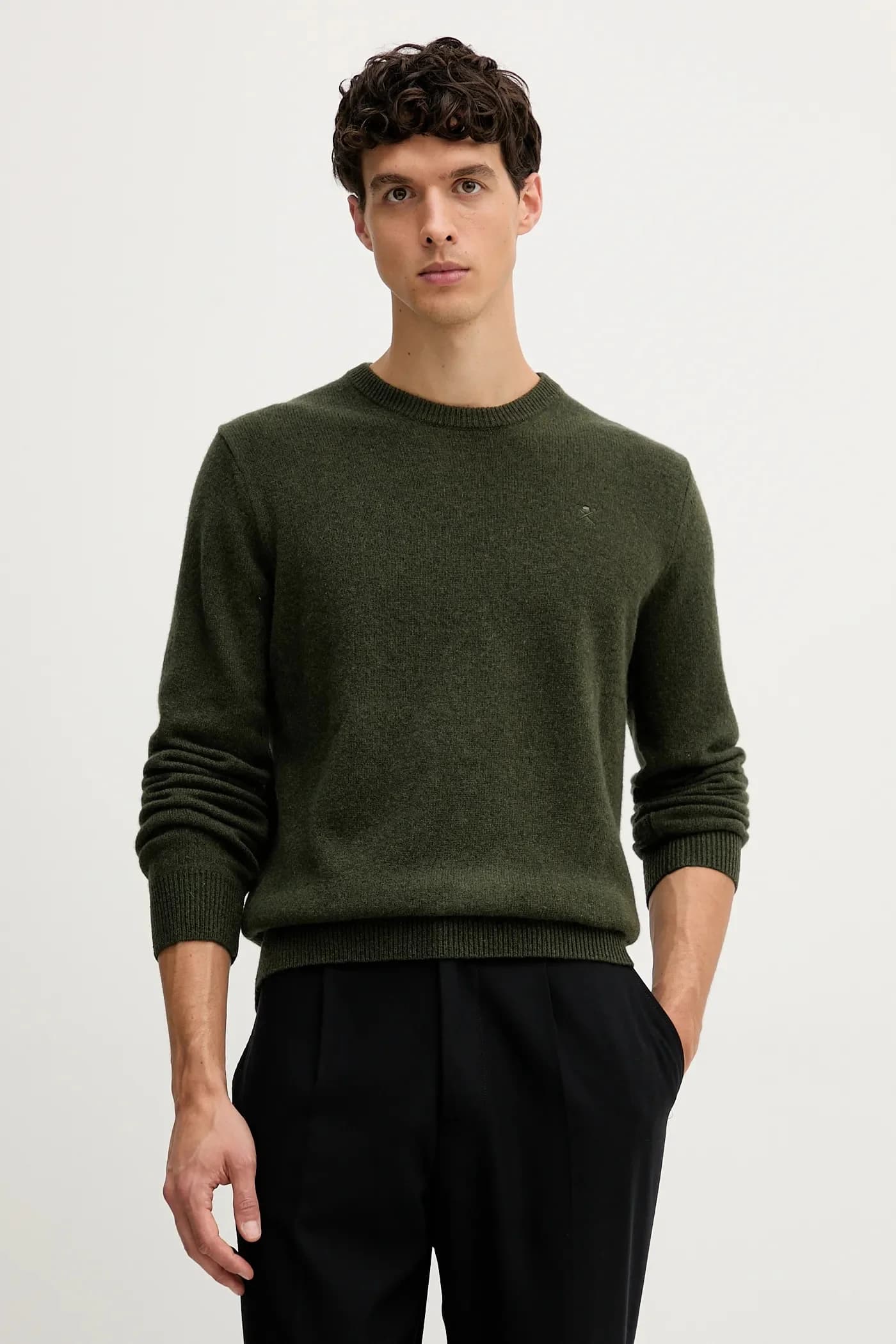 Шерстяной свитер