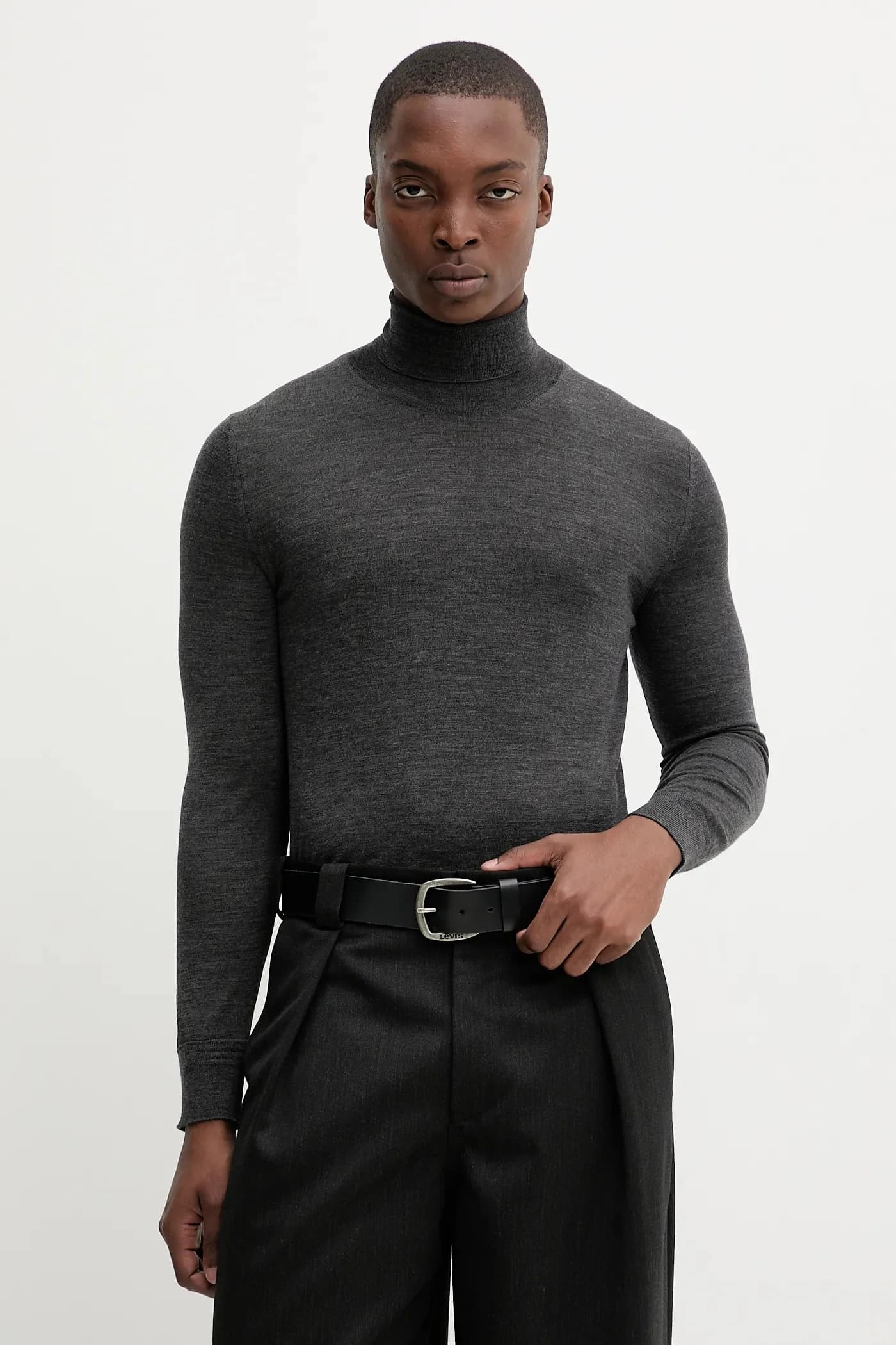 Трикотаж Шерстяной свитер Camio