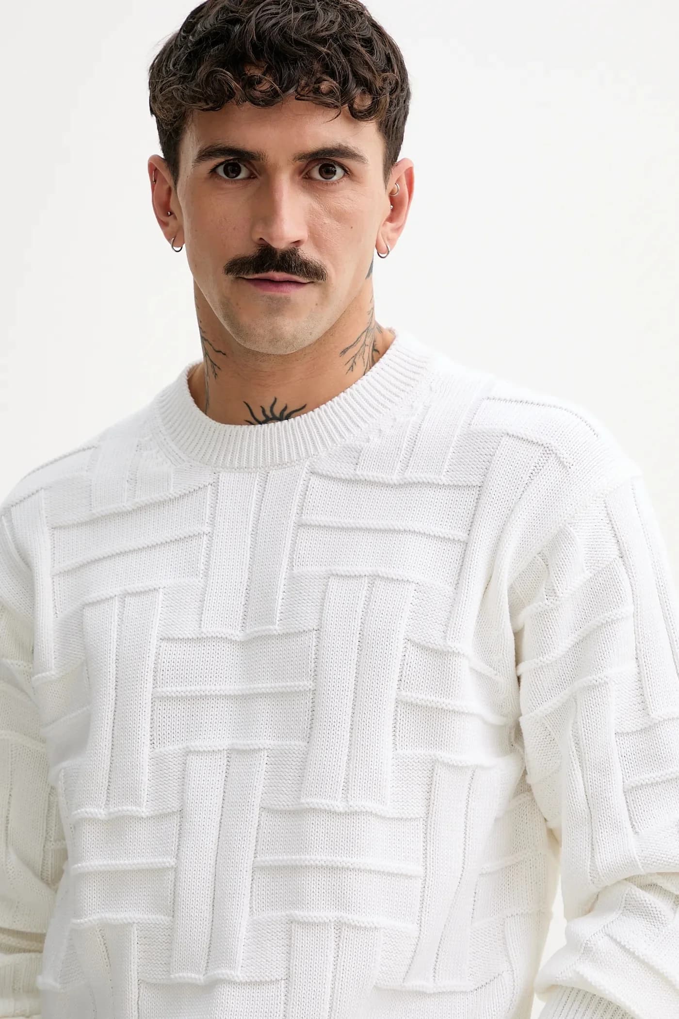 Сплетение хлопкового свитера - фото 4