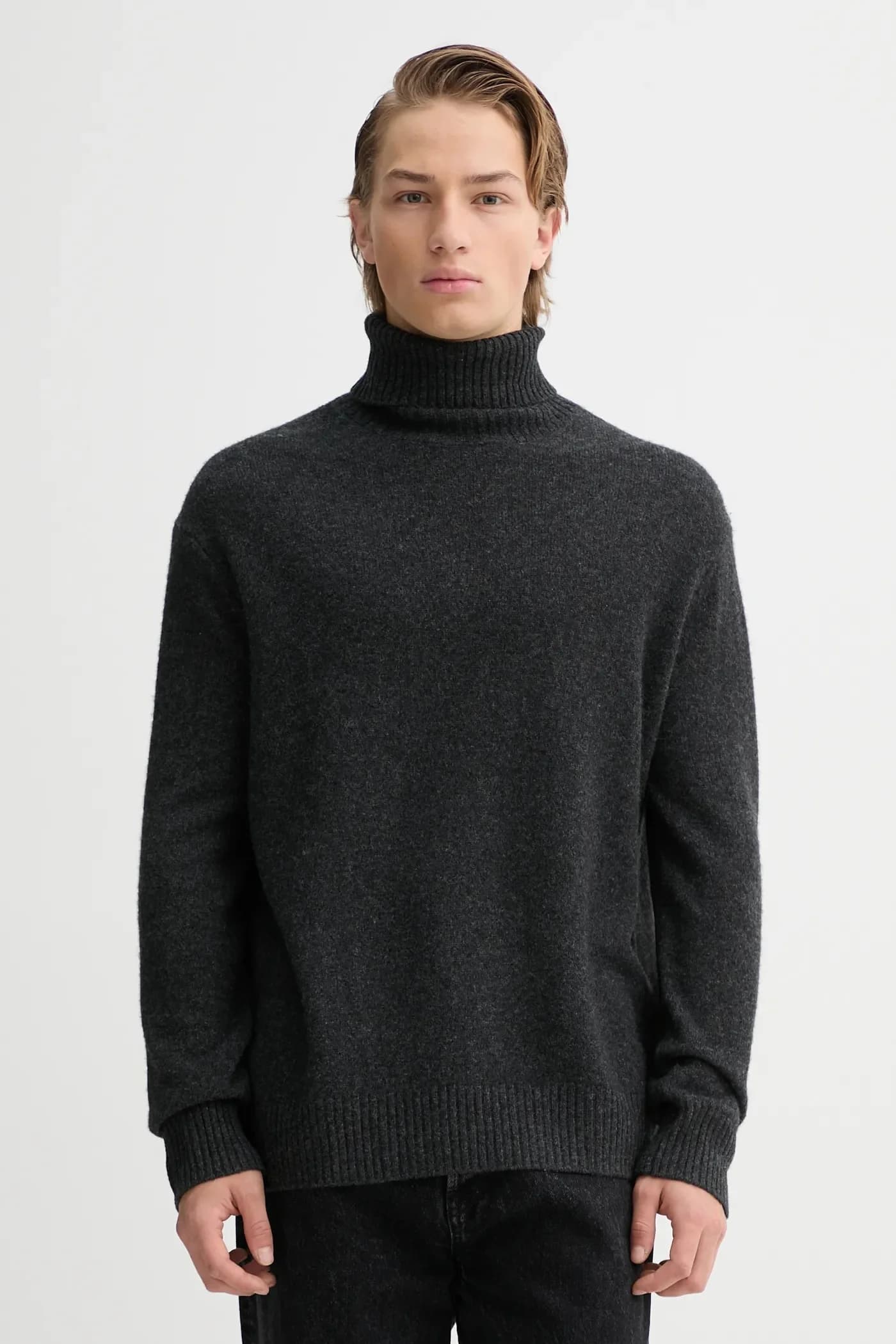 Шерстяной свитер Pull Mahe