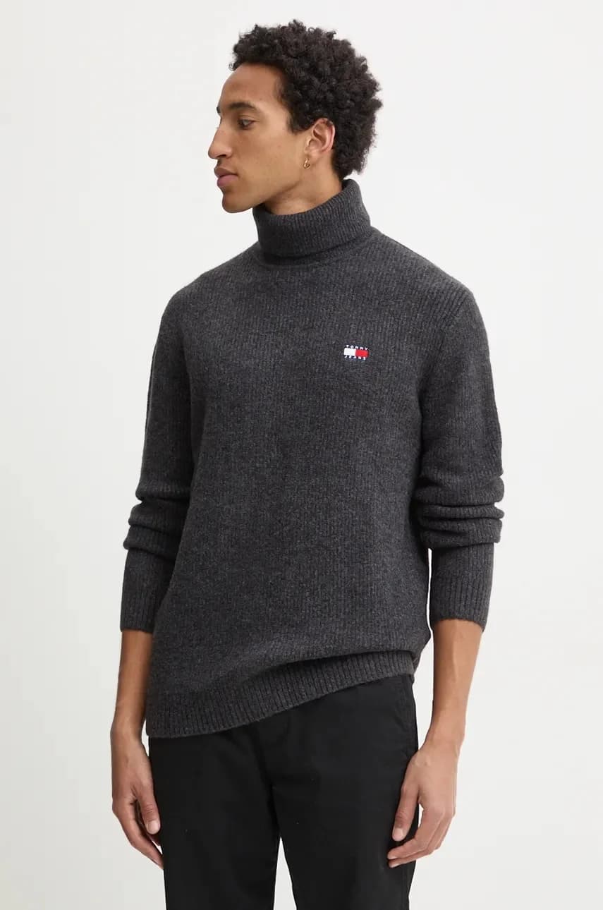 Свитер из смесовой шерсти