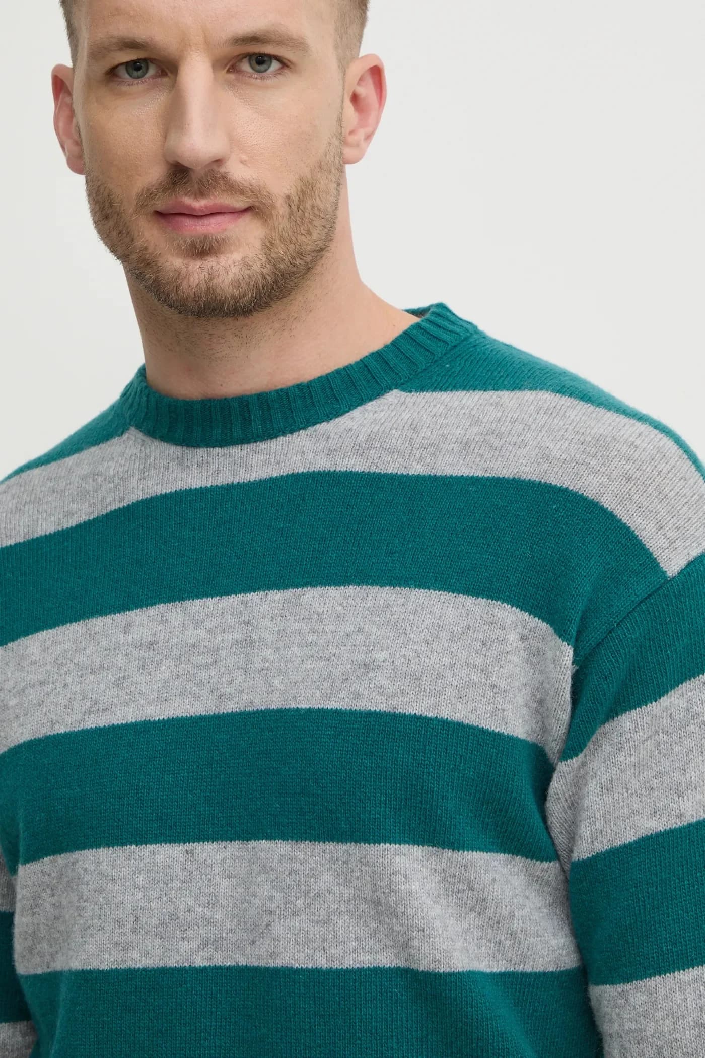 Шерстяной свитер - фото 4