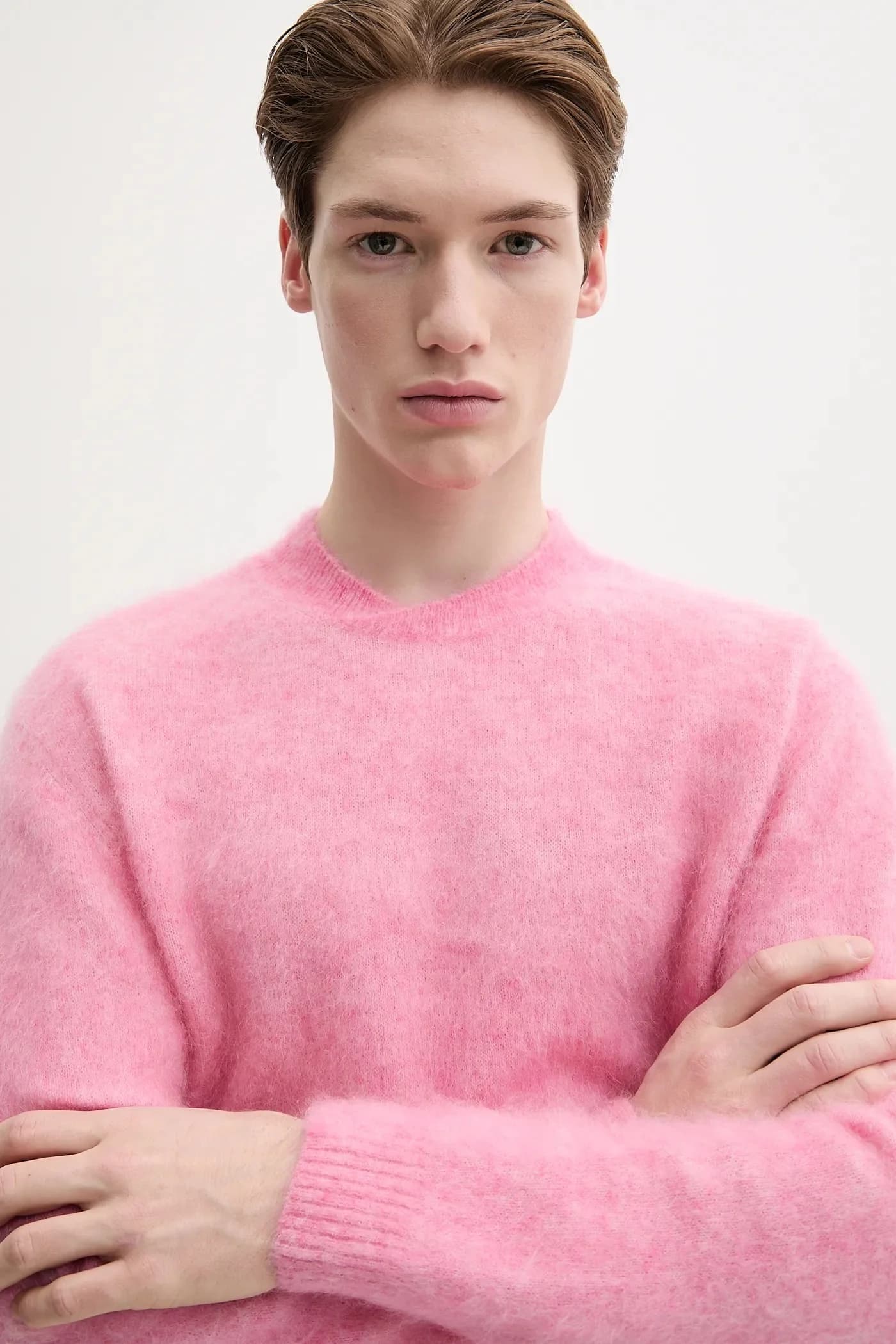 Шерстяной свитер