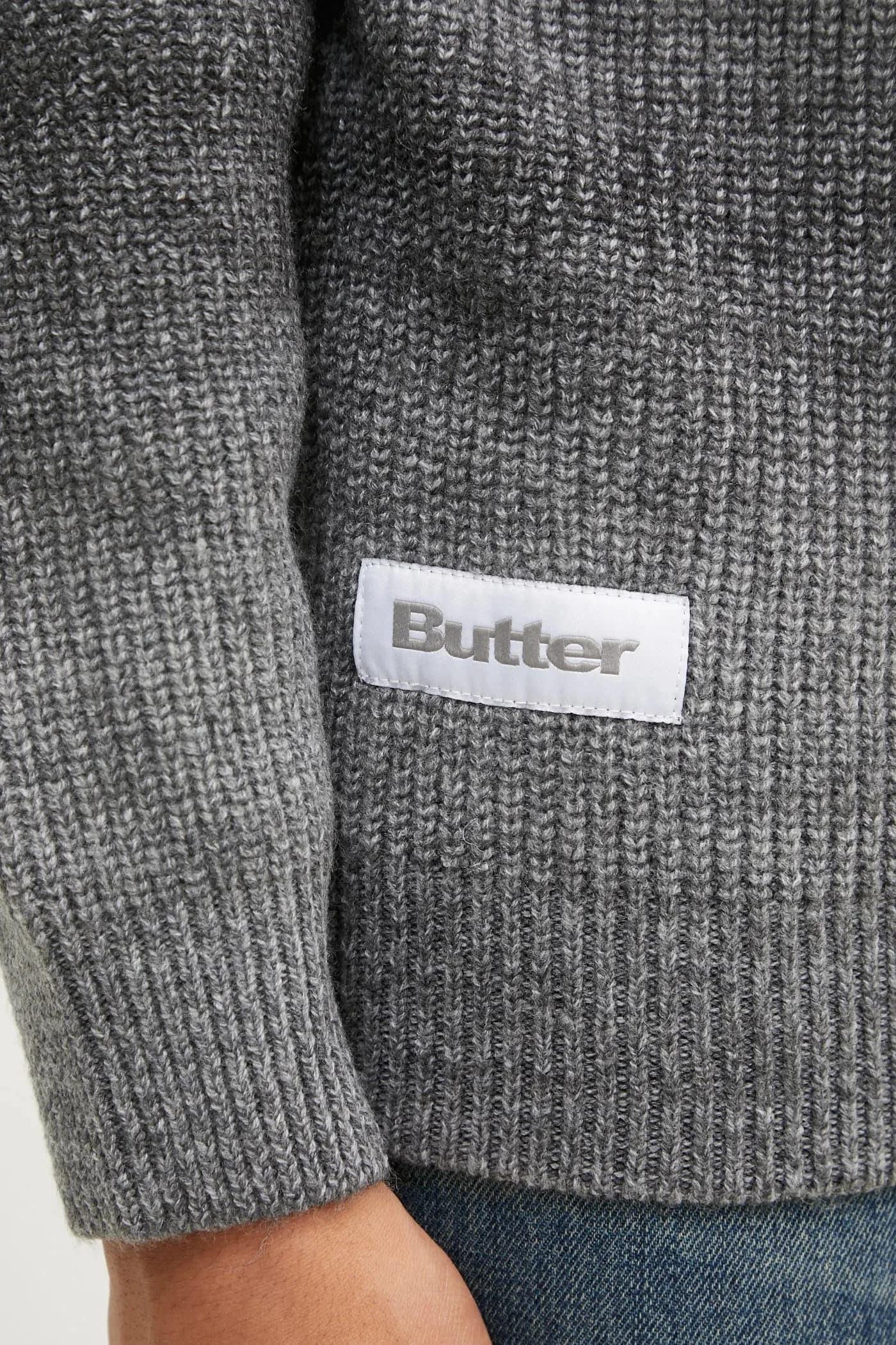 Вязаный свитер с лучами - фото 4