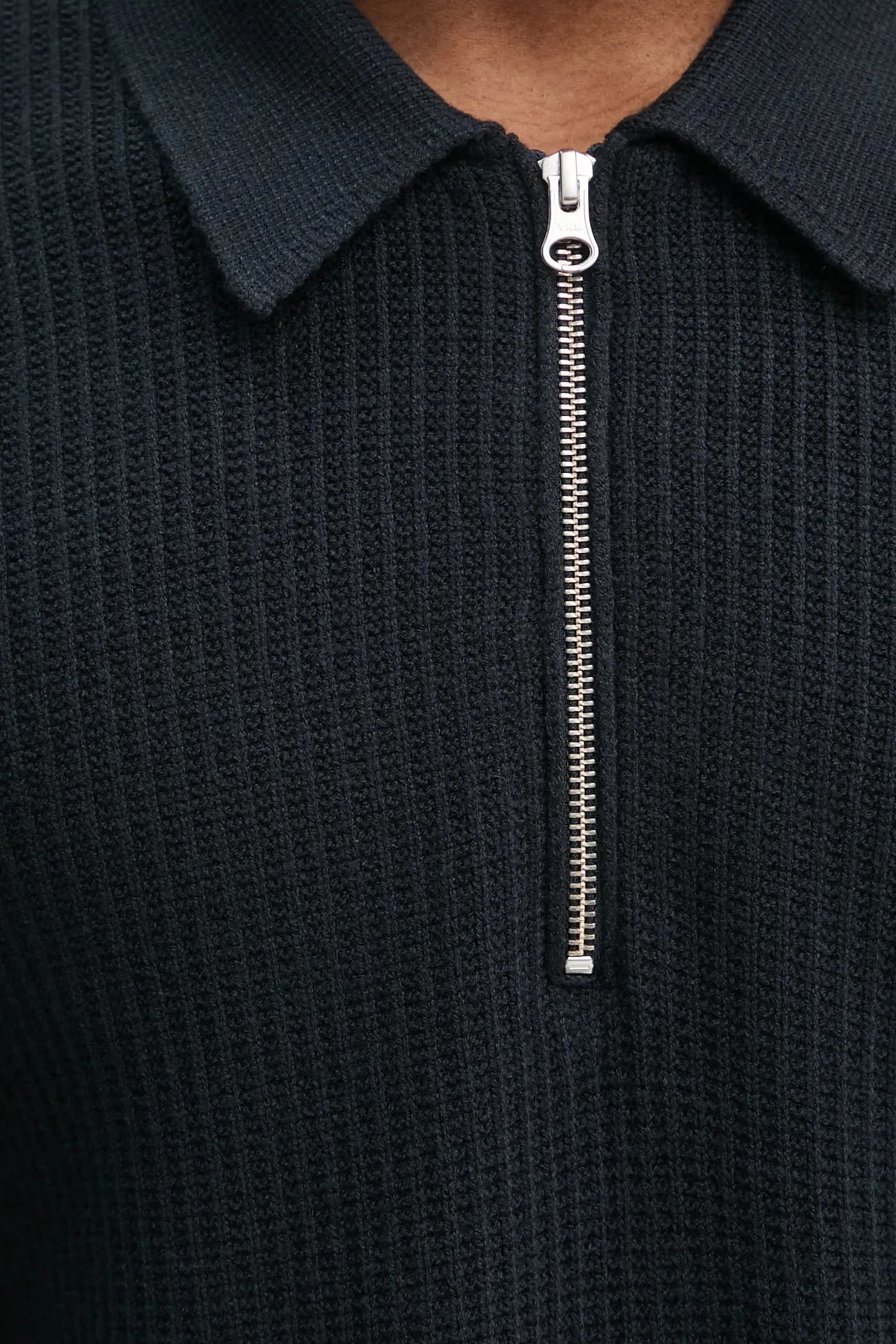 Свитер - фото 5