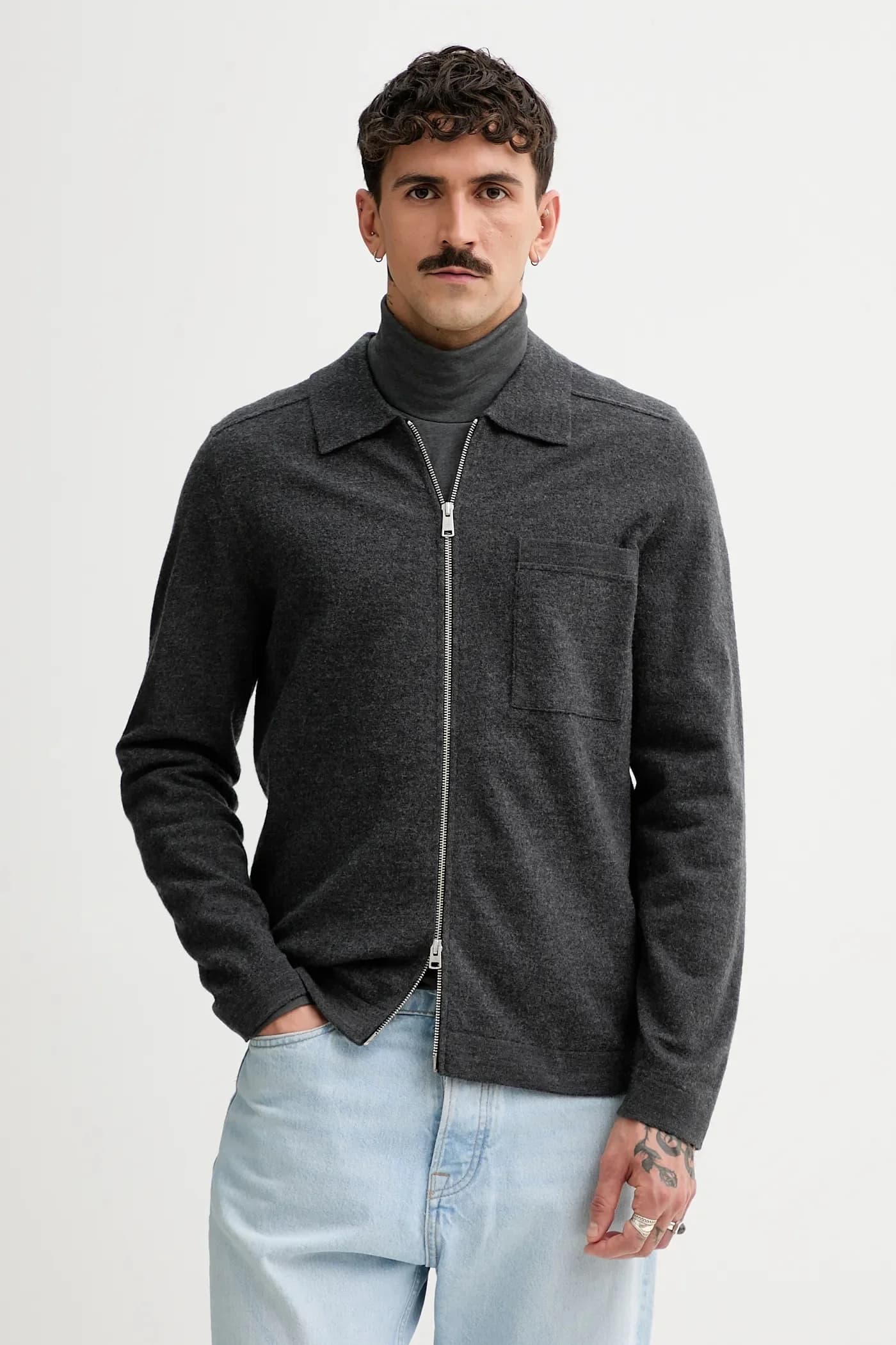 Кардиган с шерстью