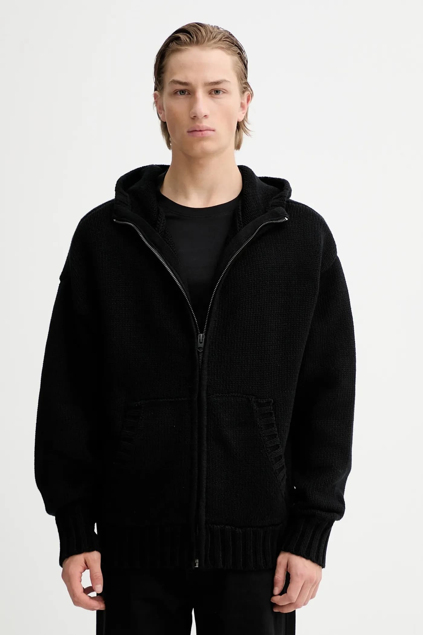 Плотный хлопковый кардиган на молнии с жестким диском