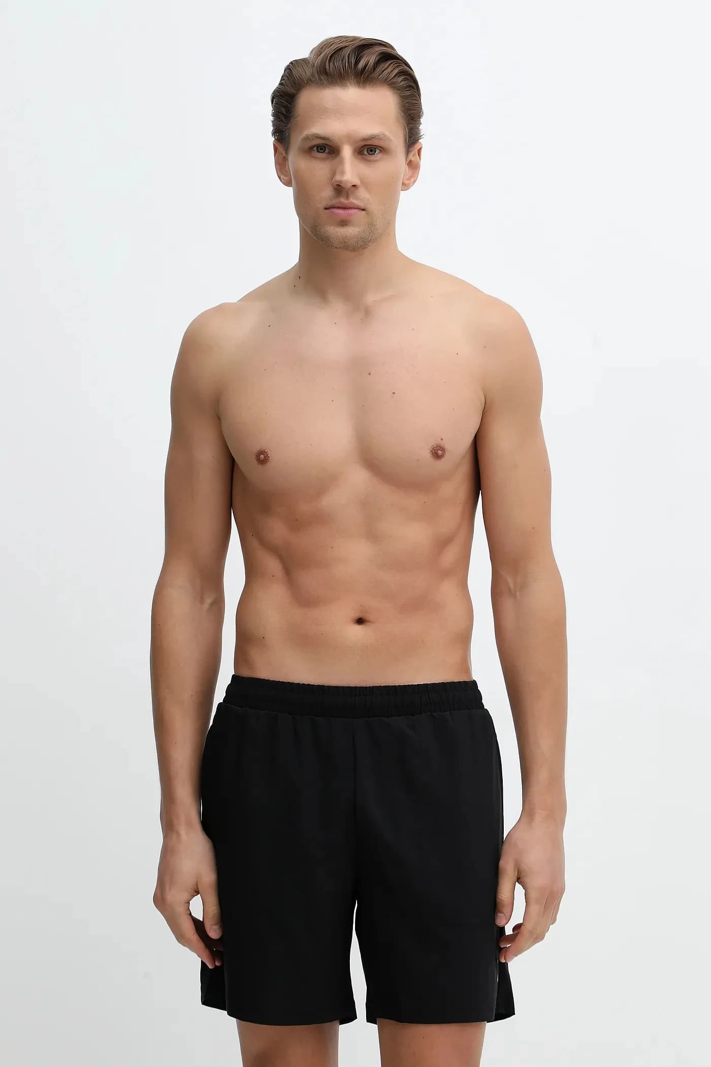 Тренировочные шорты