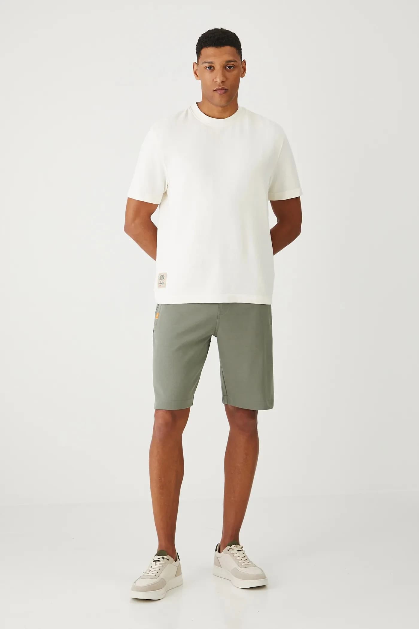 Шорты - фото 2