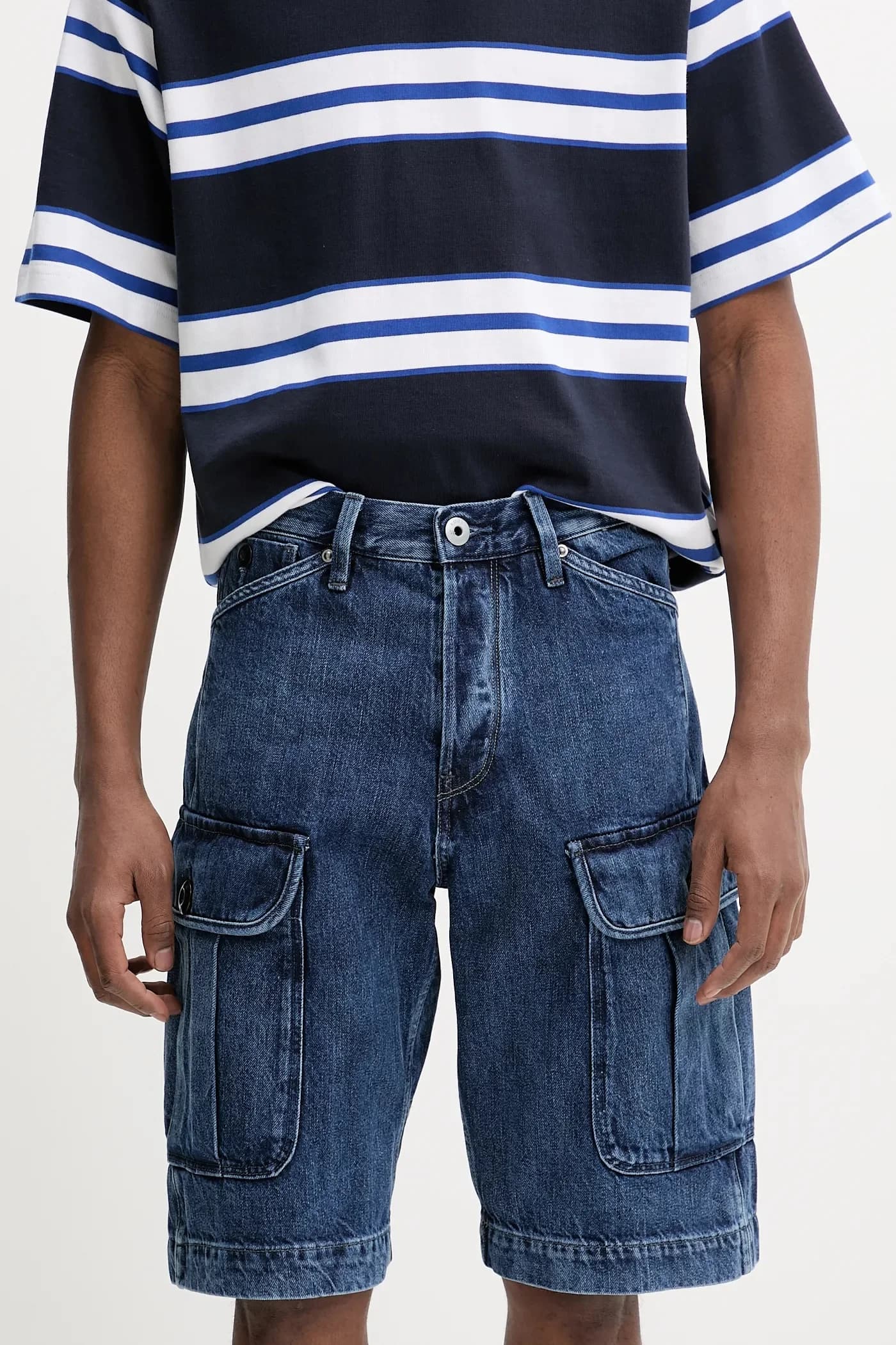 Джинсовые шорты