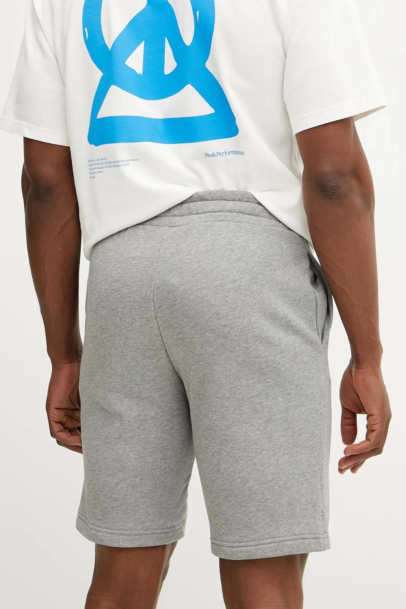 Базовые шорты с логотипом - фото 3