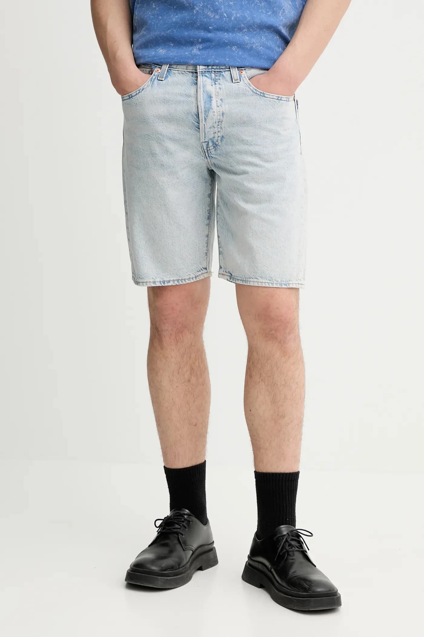 Джинсовые шорты