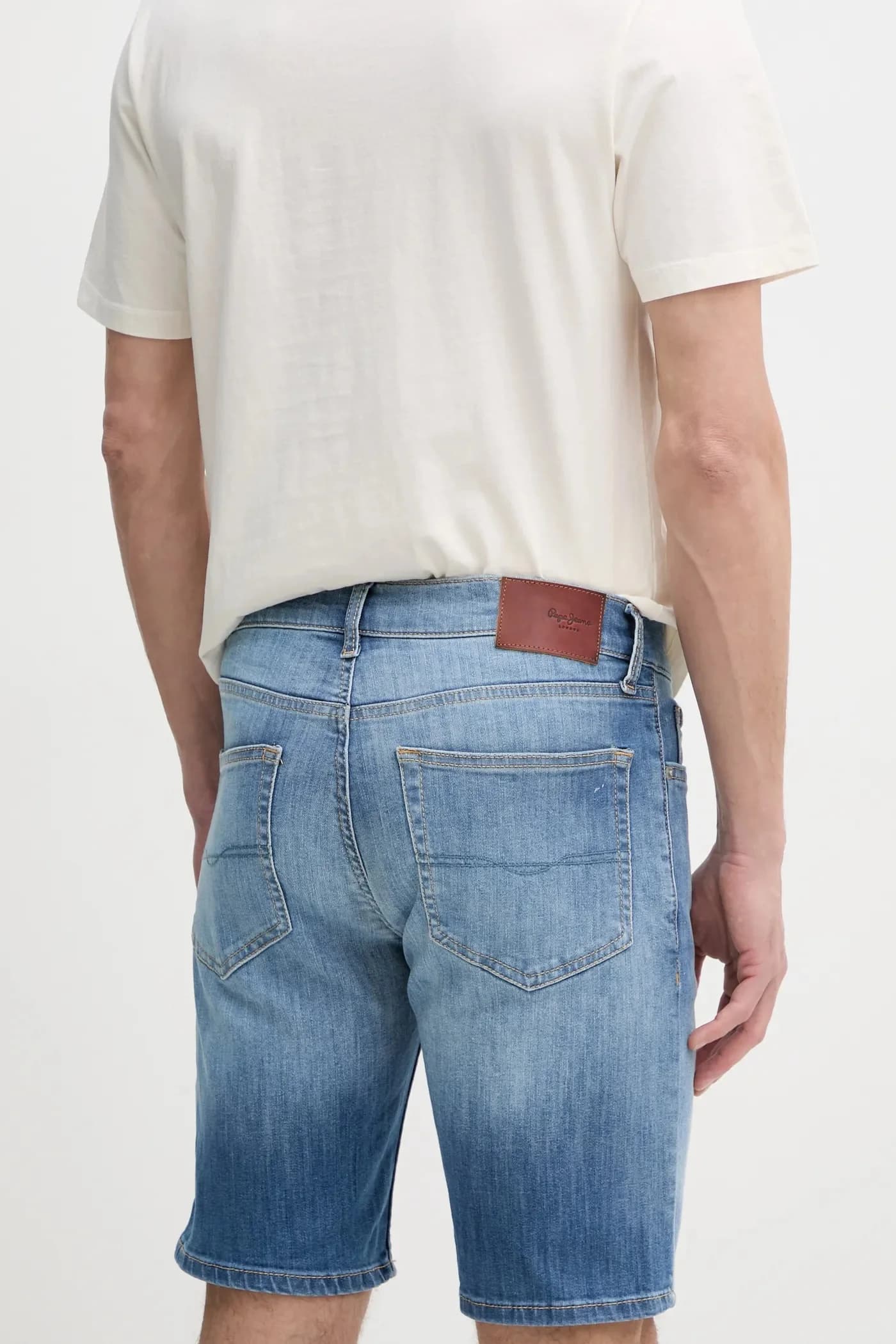 джинсовые шорты SLIM SHORT HATCH - фото 3