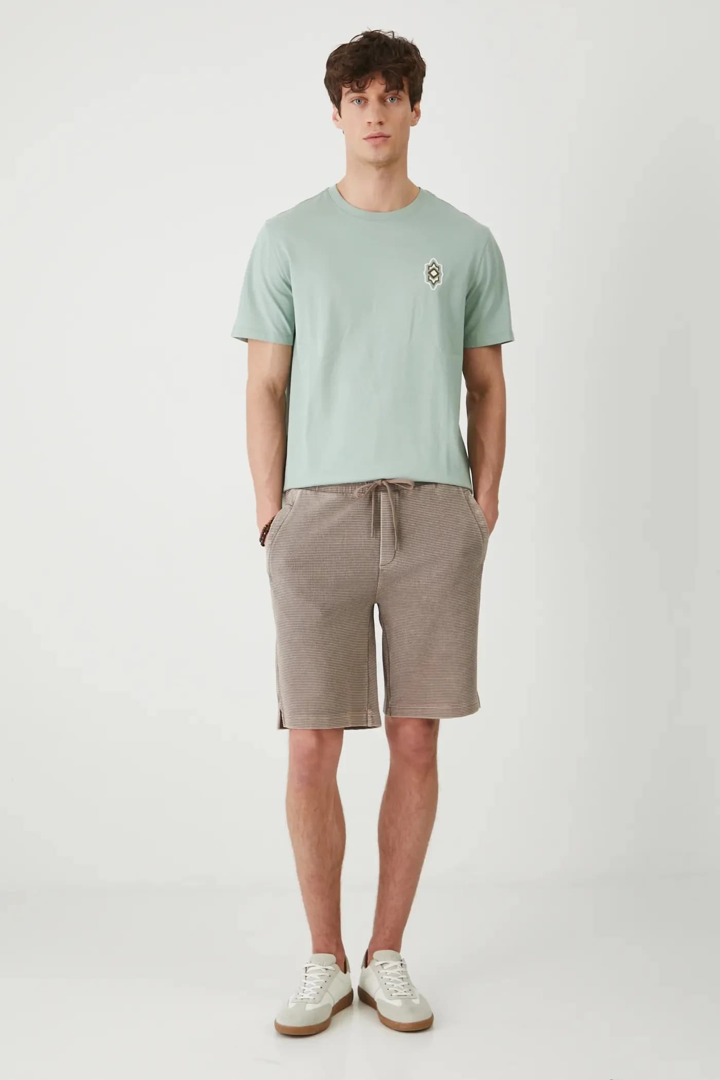 Шорты - фото 2