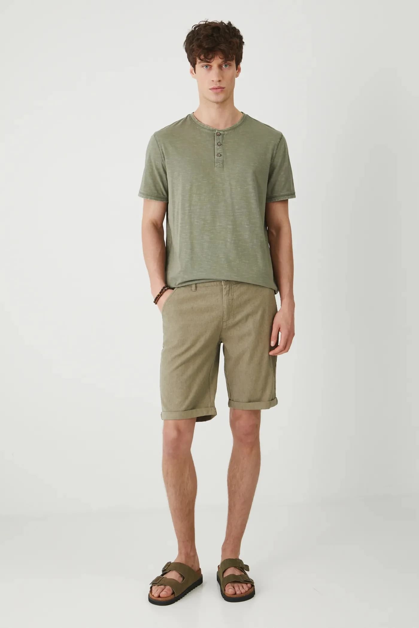 Шорты из смесового льна