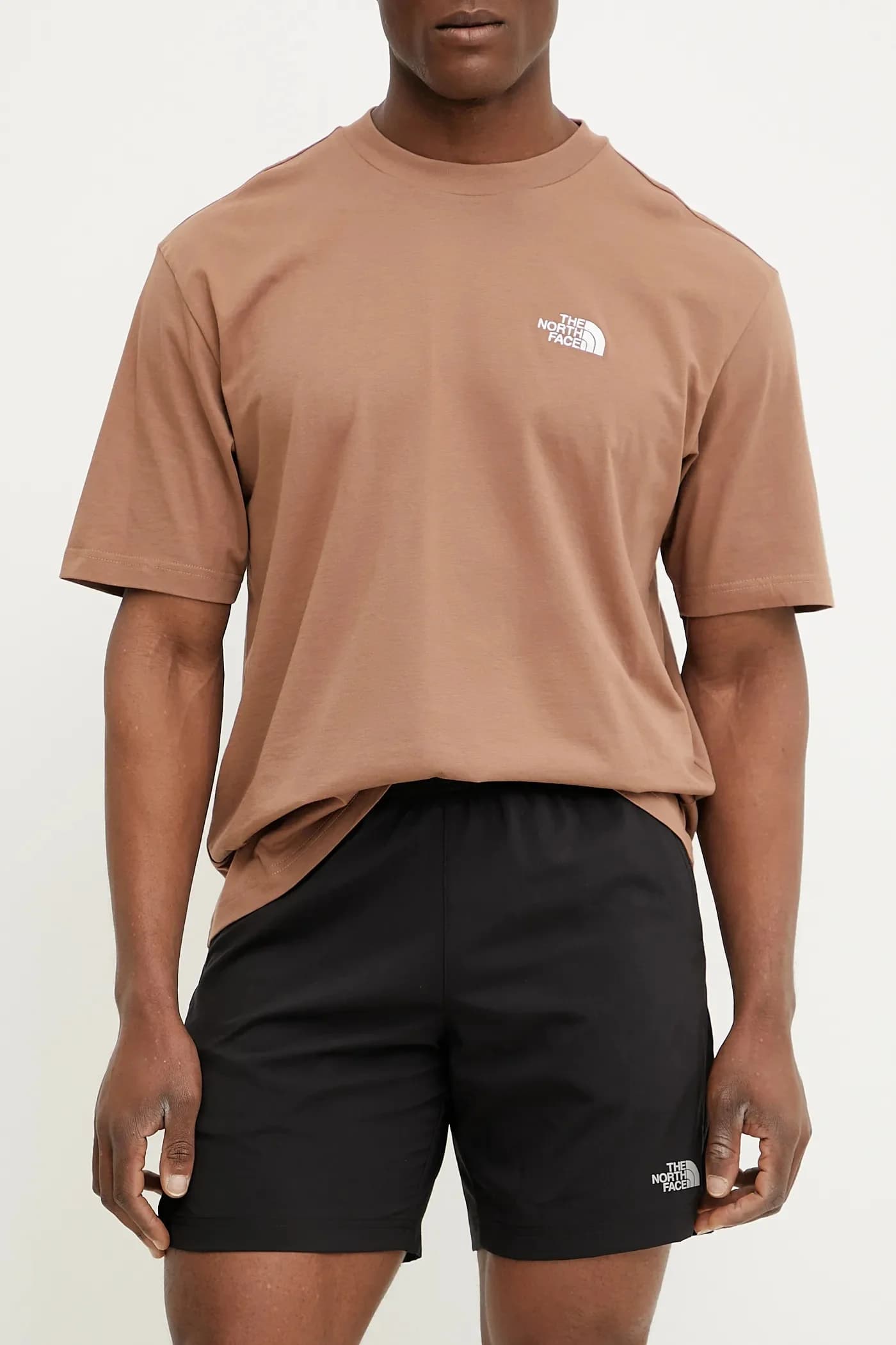 Спортивные шорты 24/7