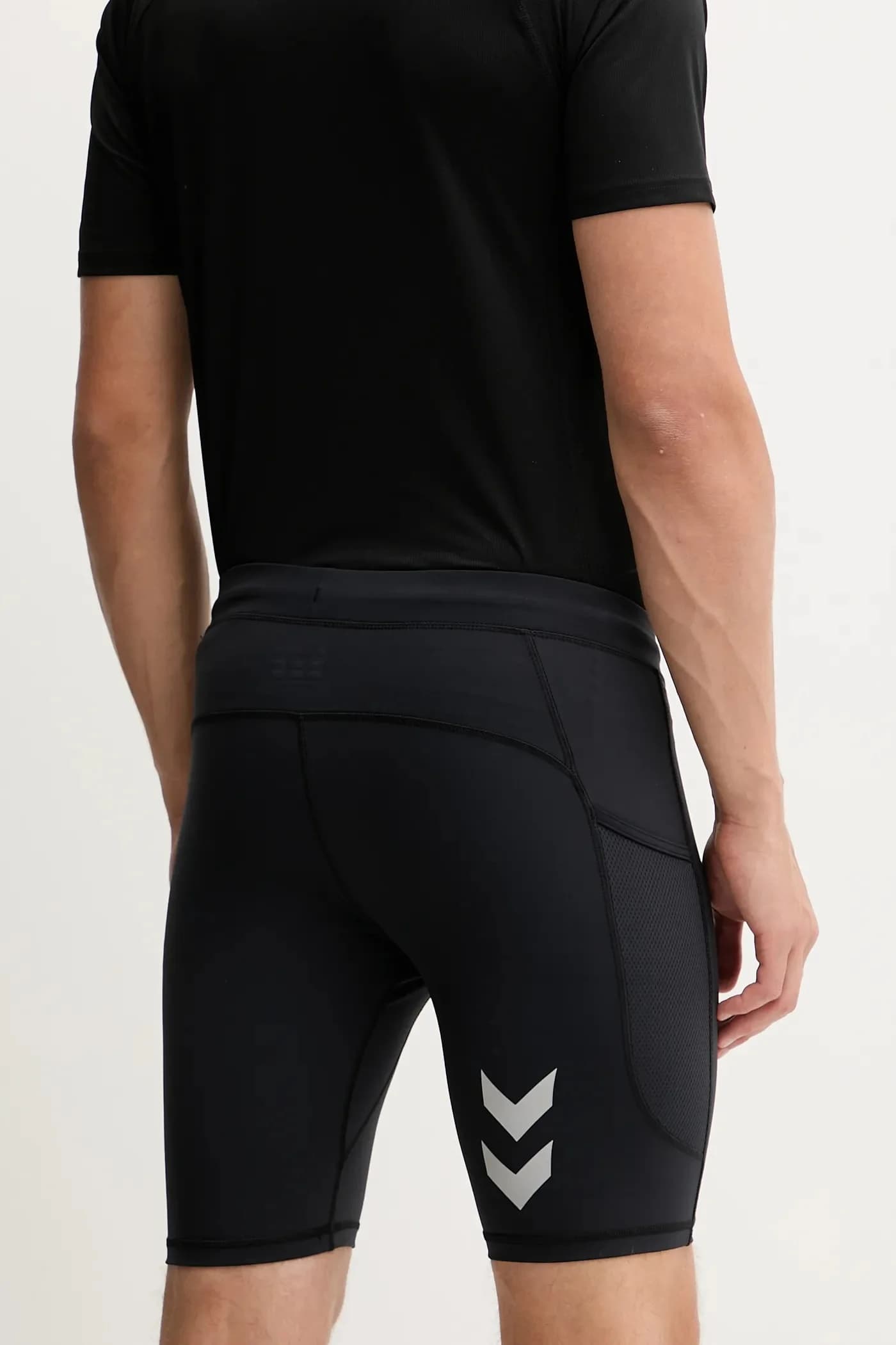 Тренировочные шорты - фото 3