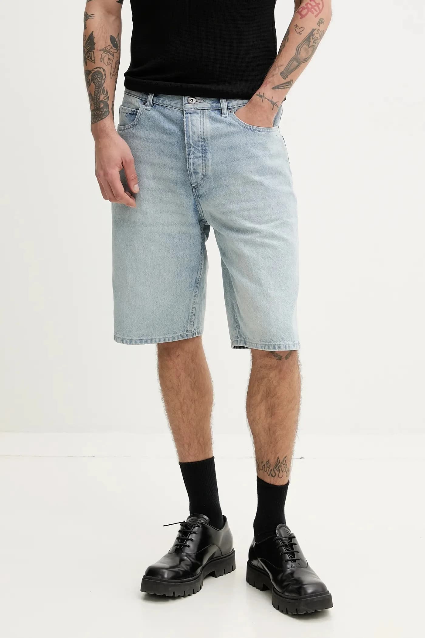 Джинсовые шорты