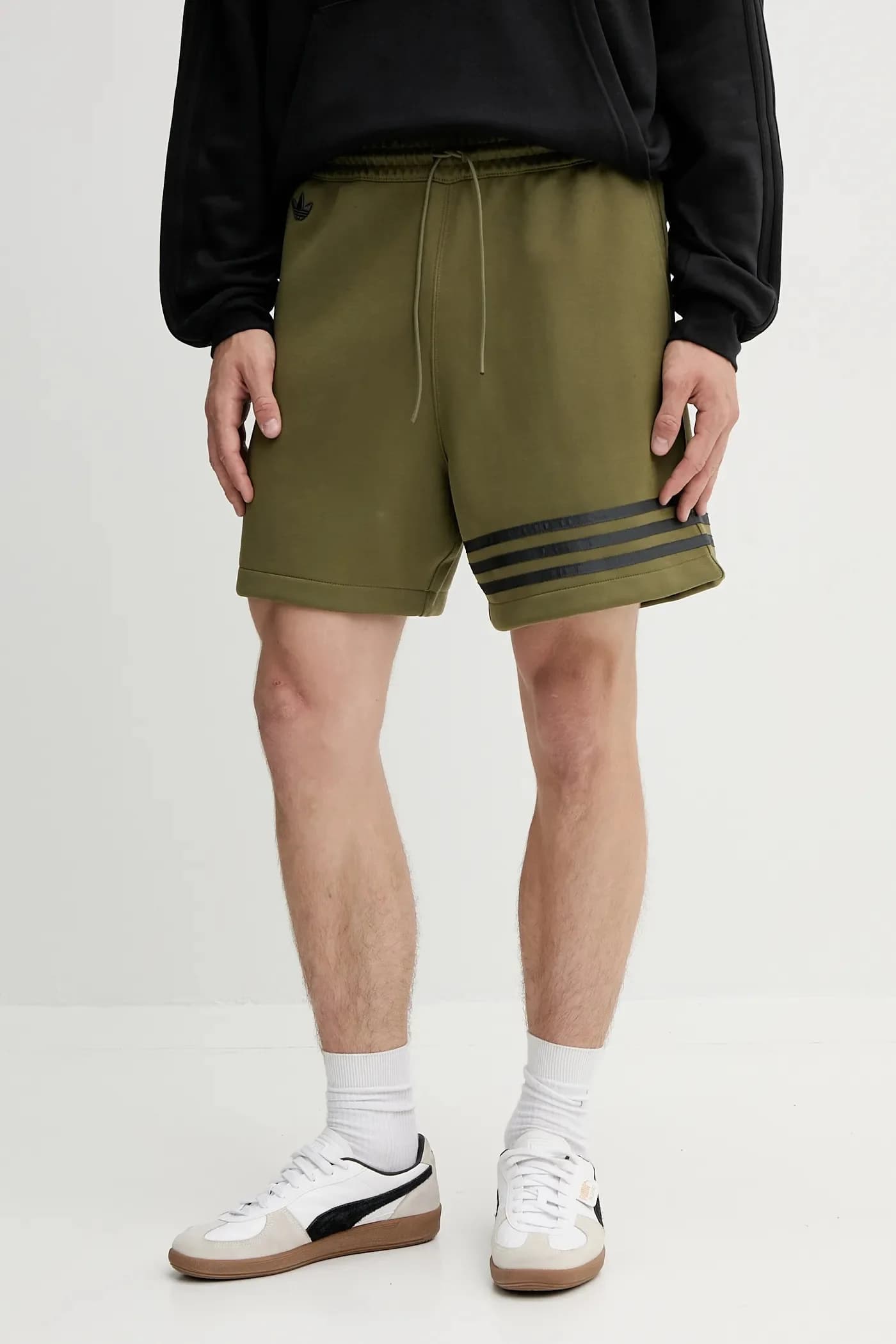 Нейклассика шорты