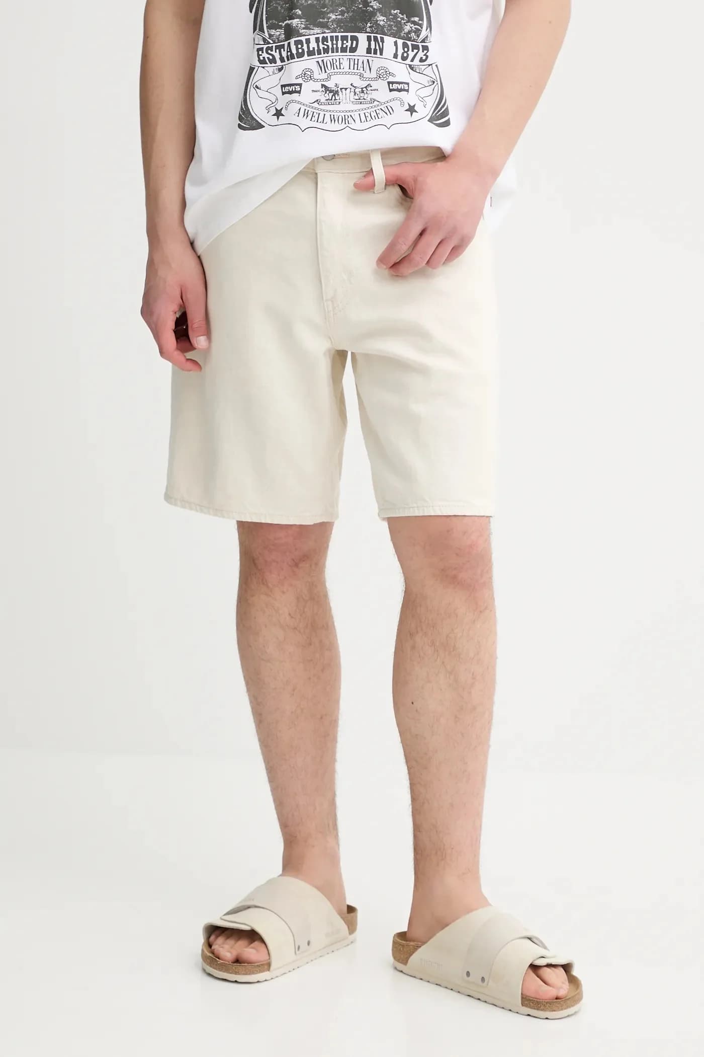 Джинсовые шорты