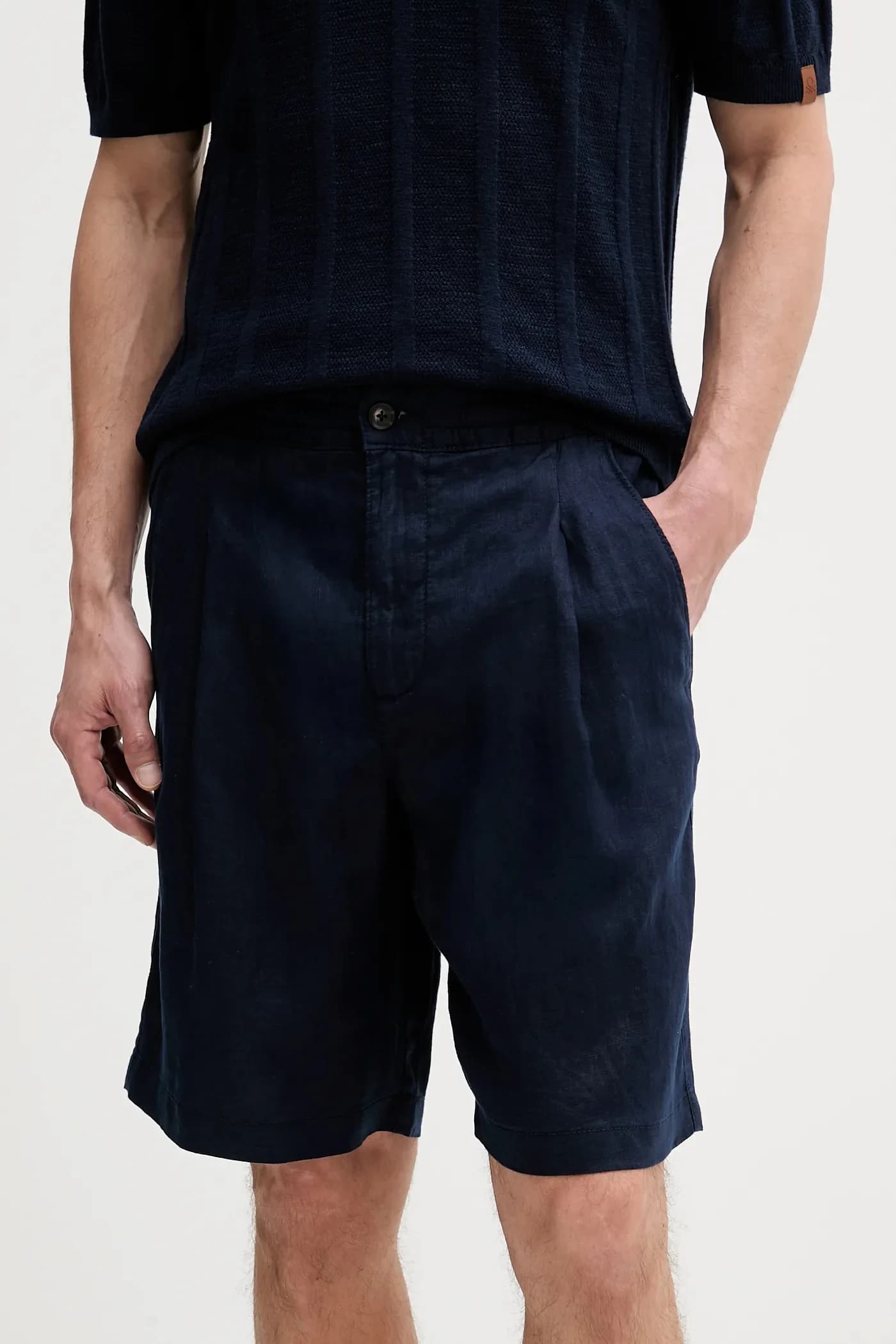 Льняные шорты