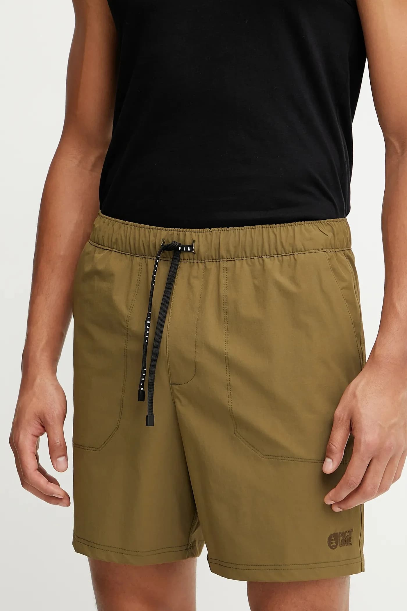 Льняные шорты