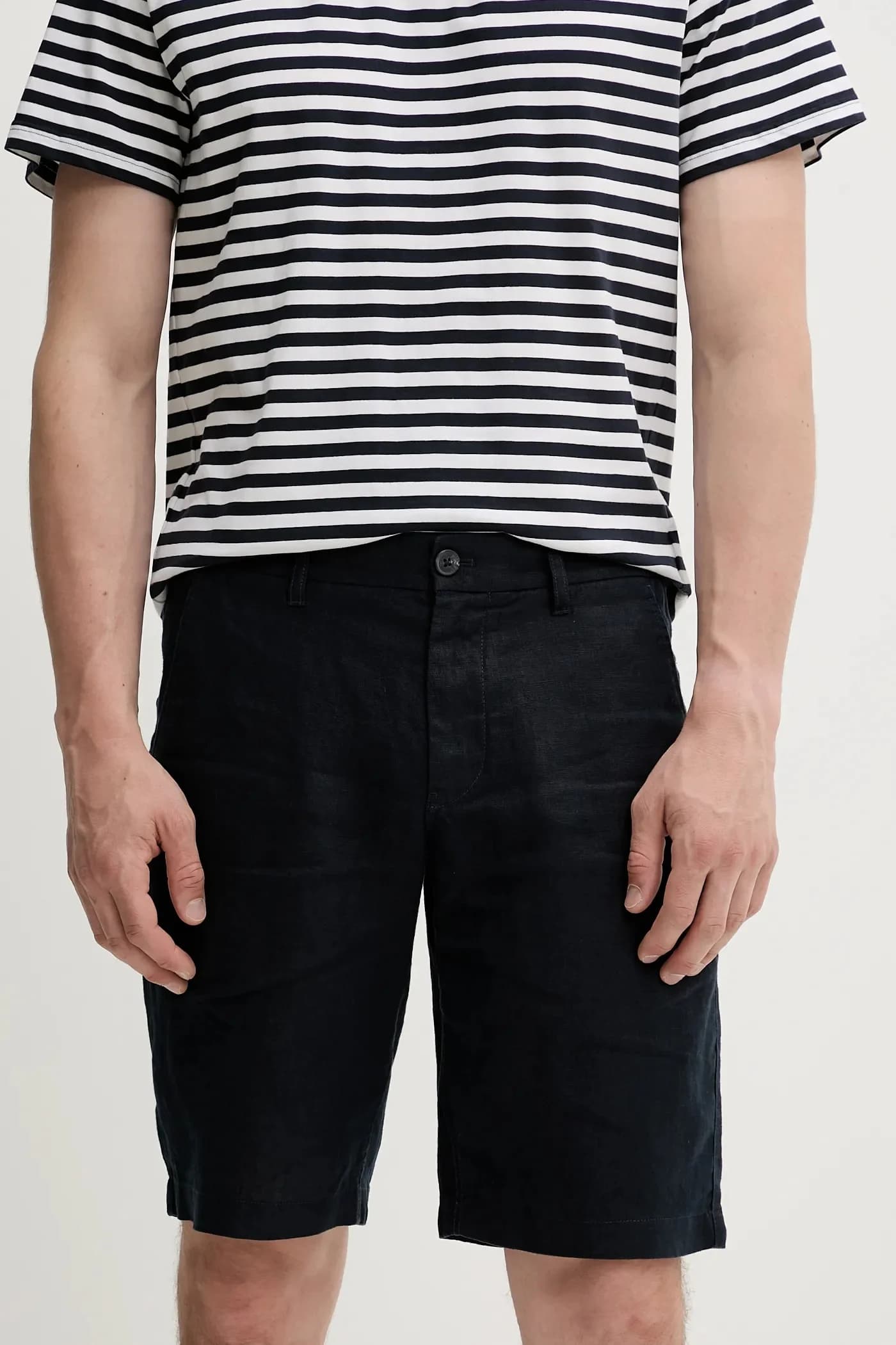 Льняные шорты