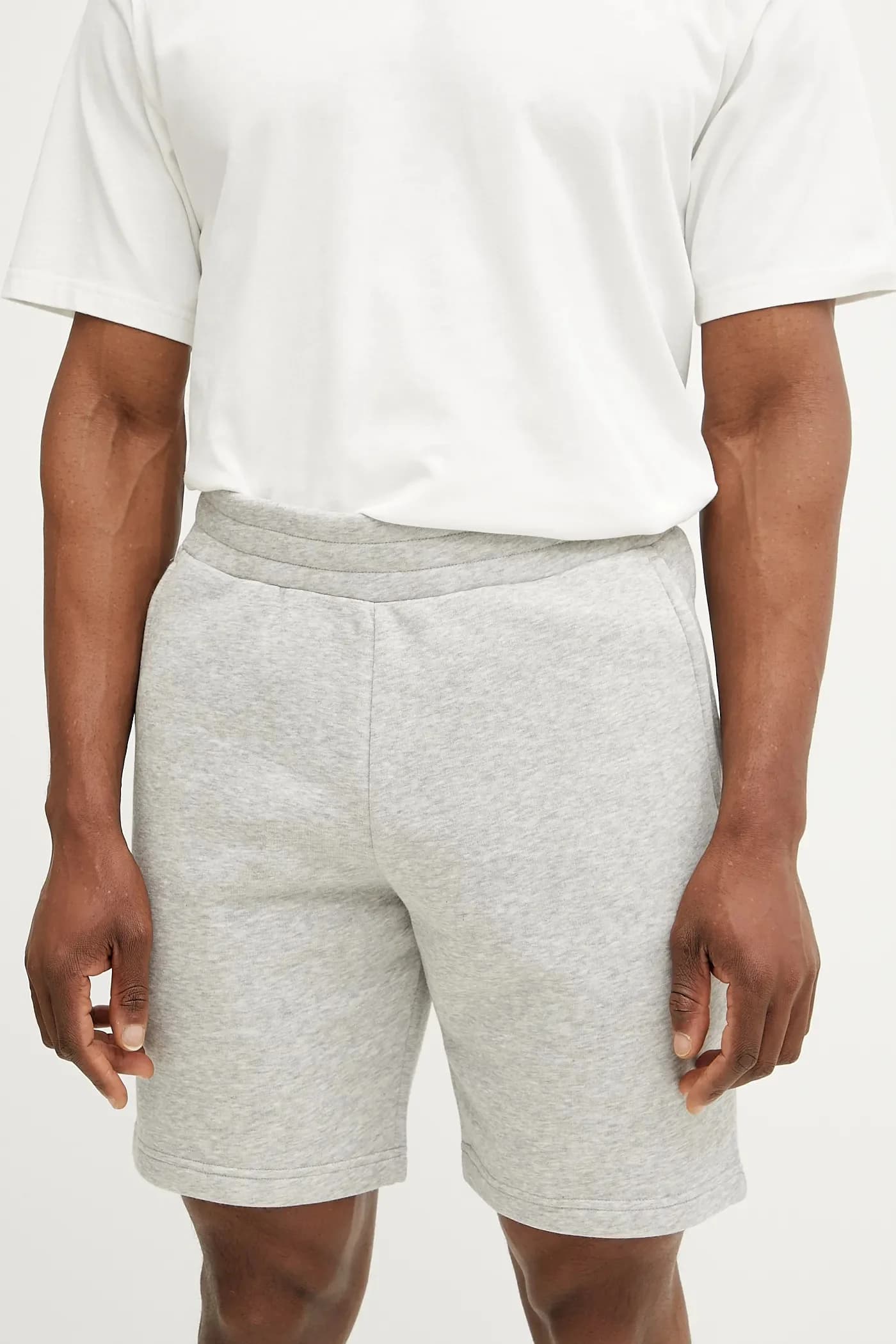 Оригинальные спортивные шорты