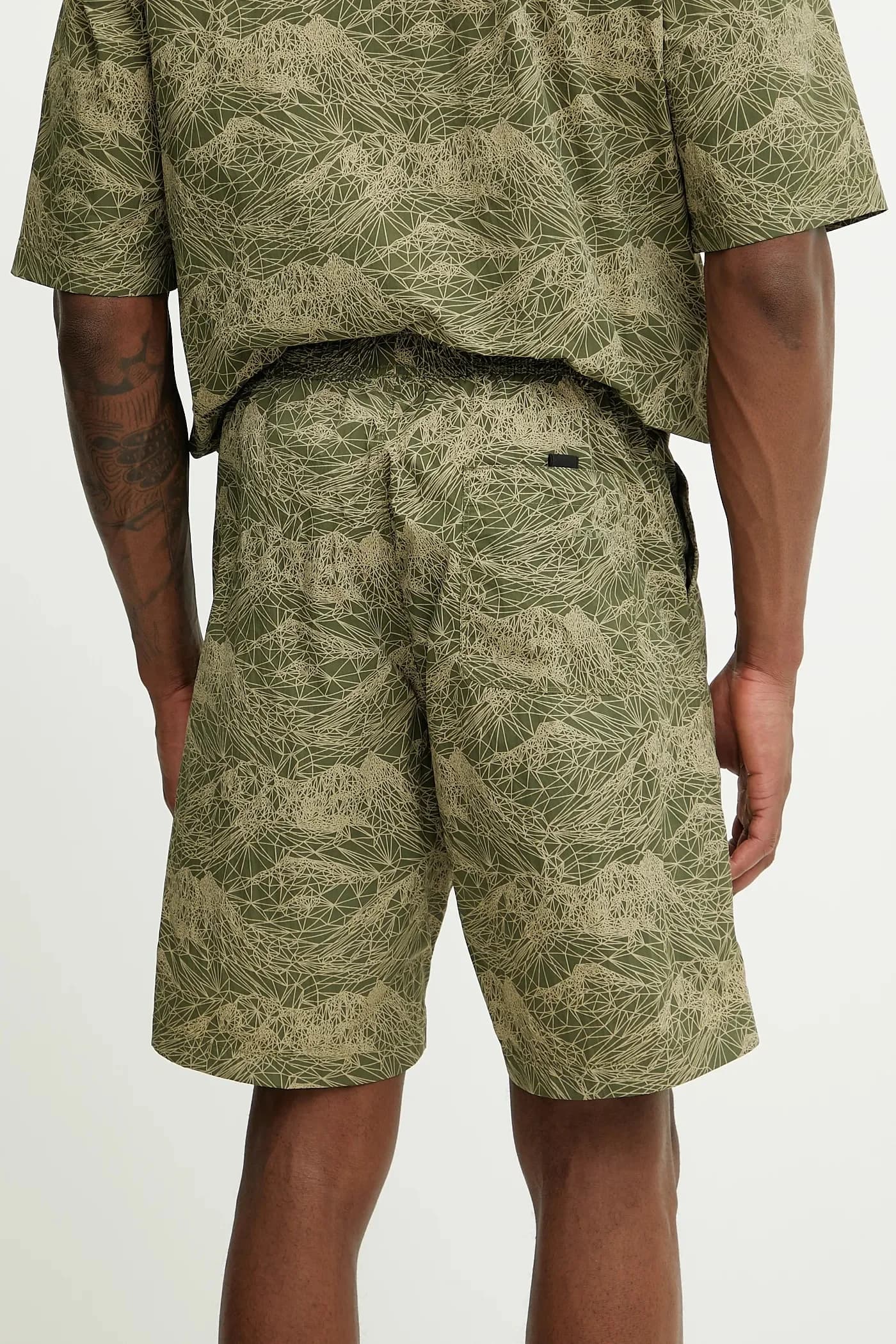 Шорты - фото 3