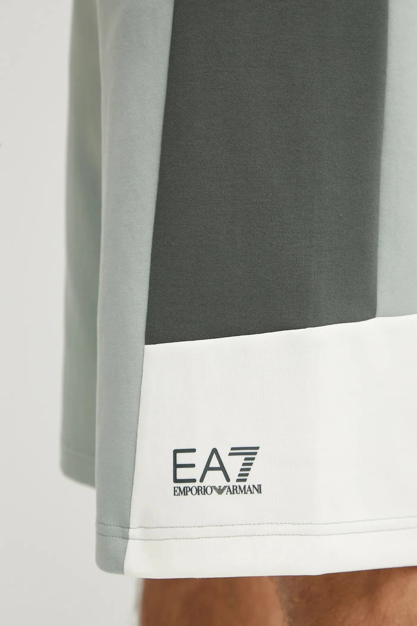 Шорты - фото 4