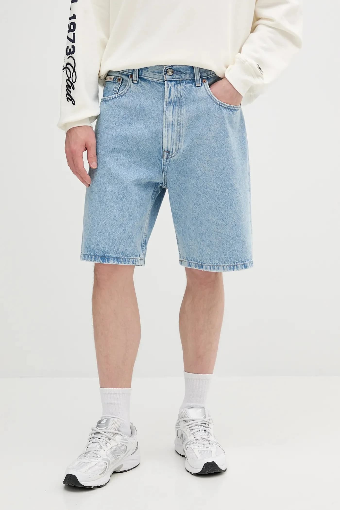 Джинсовые шорты