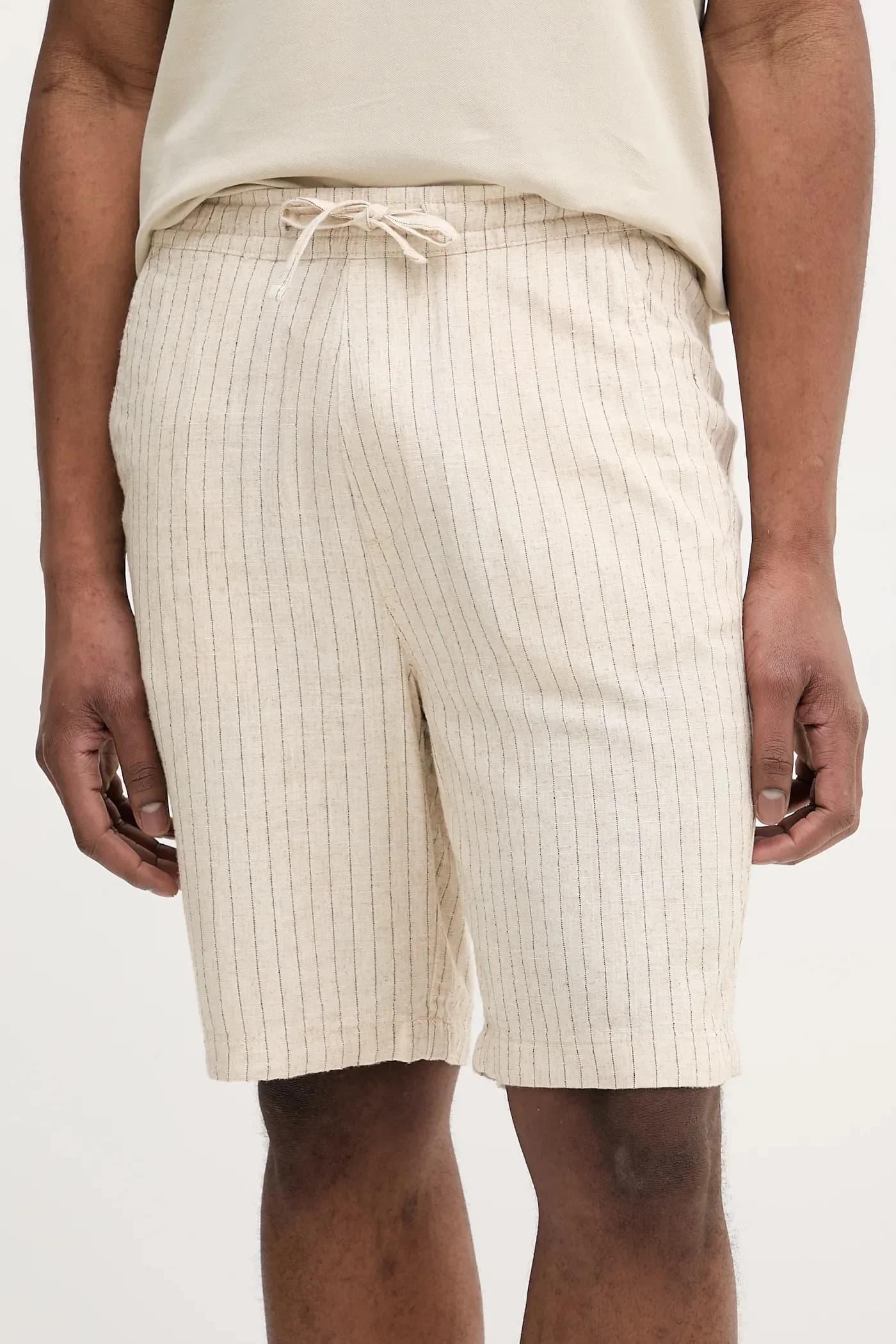 Шорты из смесового льна