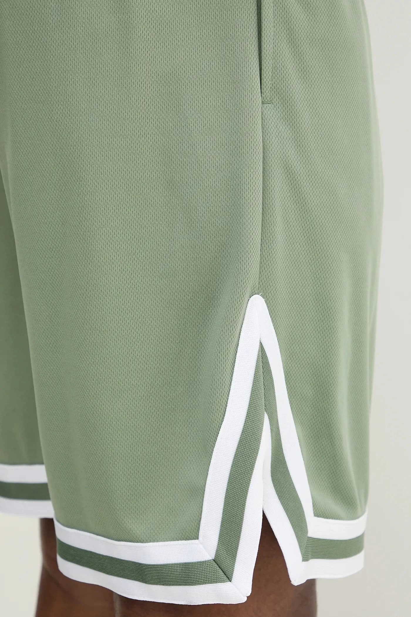 Шорты - фото 5