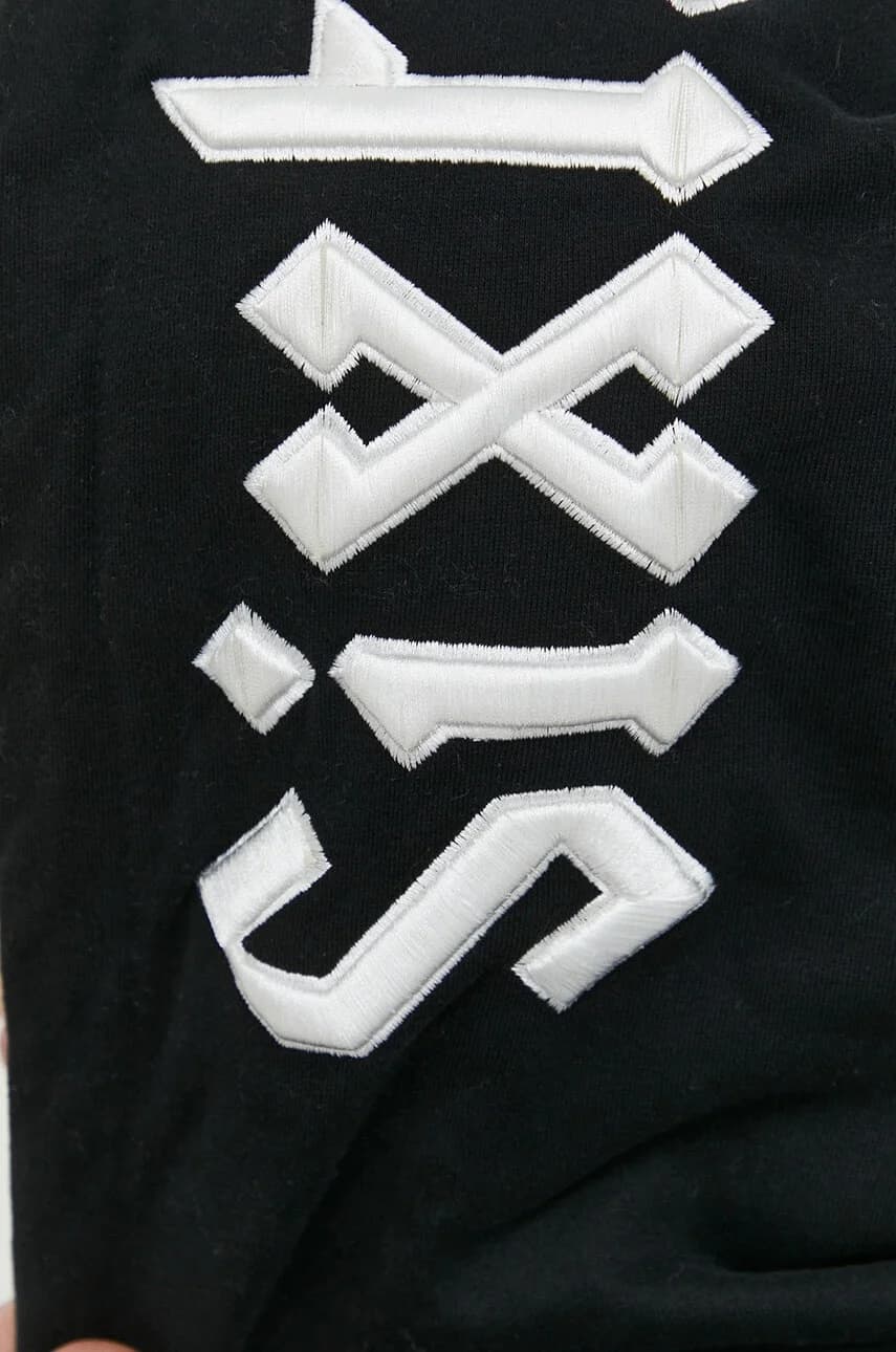 Шорты - фото 4