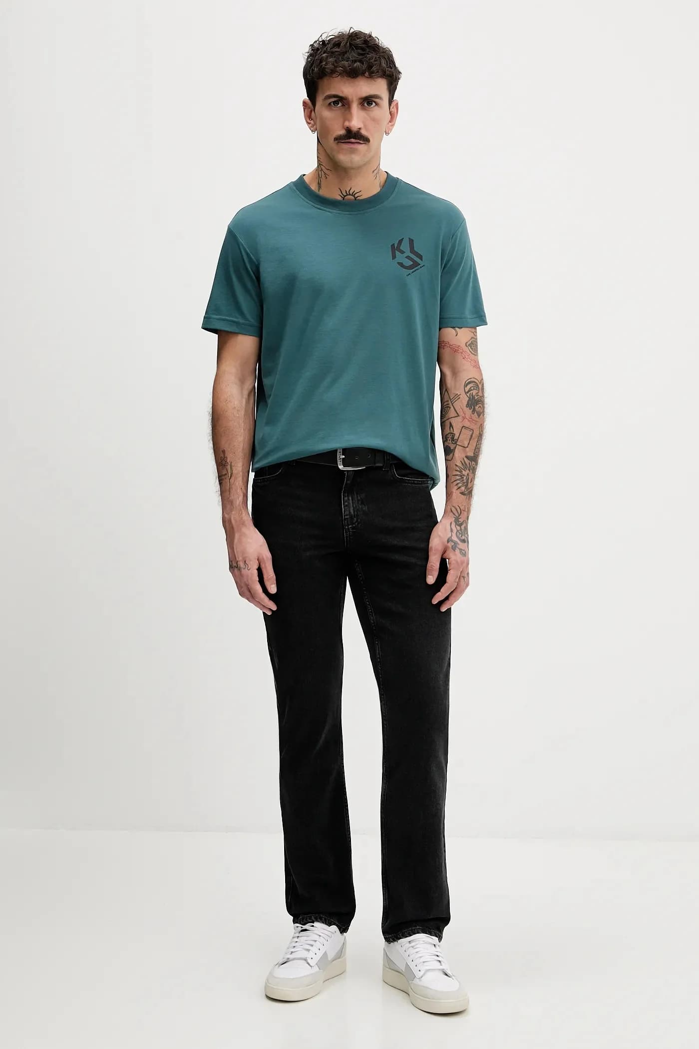 футболка - фото 2