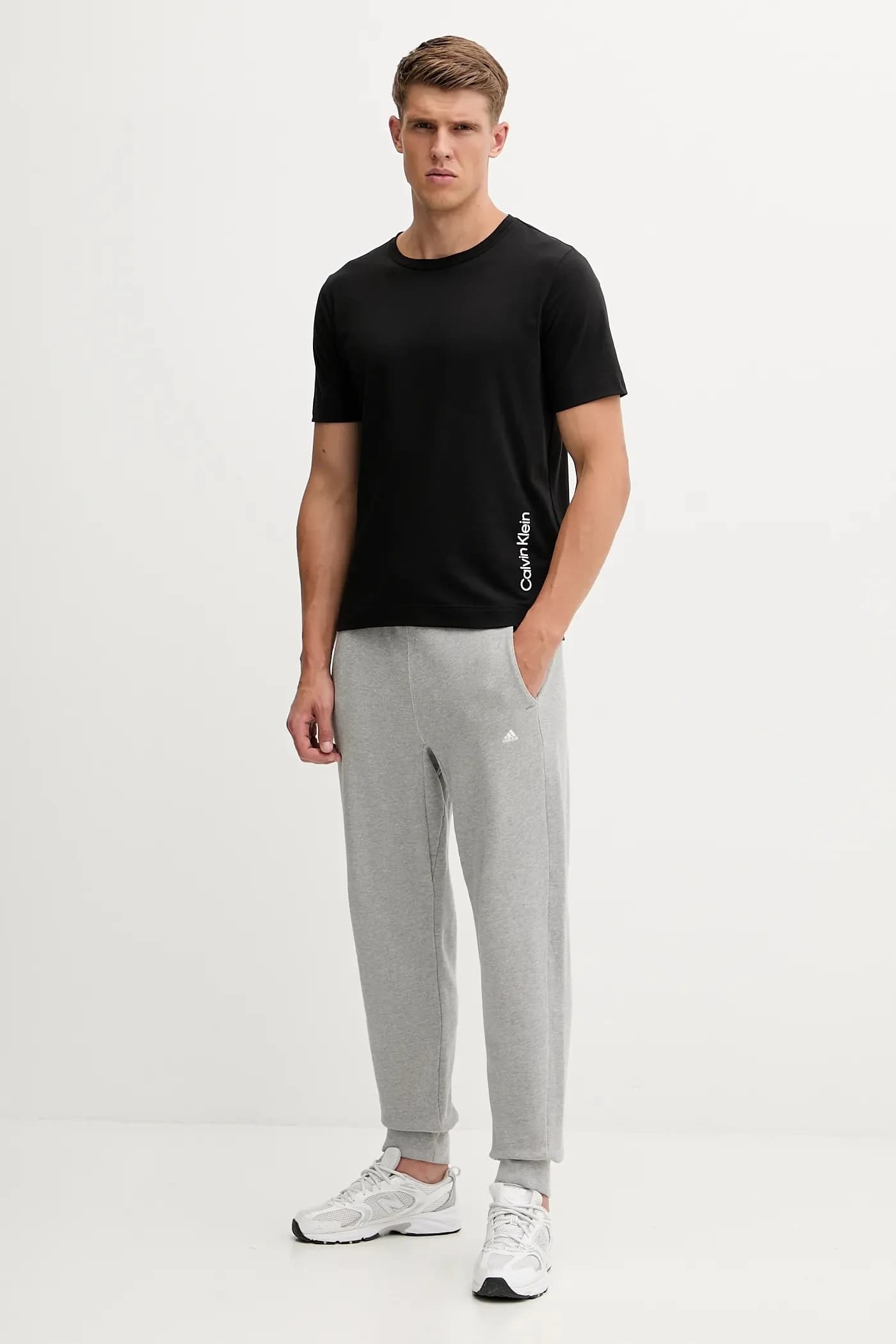 футболка - фото 2