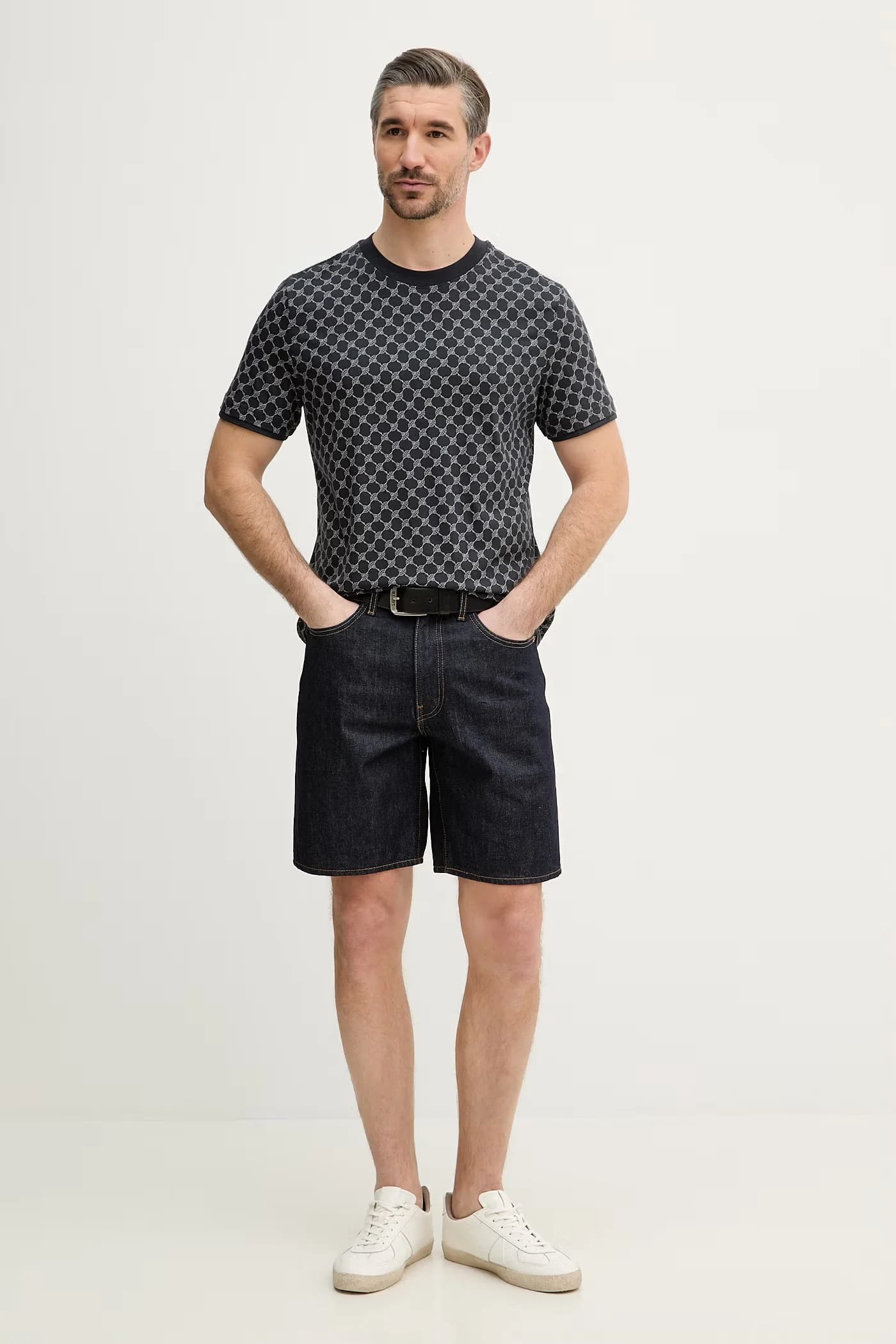 футболка - фото 2