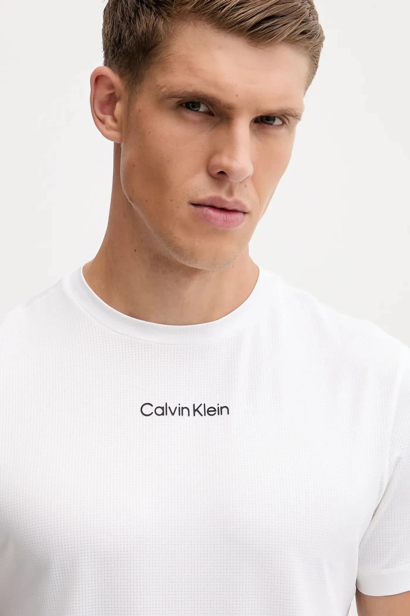 Тренировочная футболка - фото 4