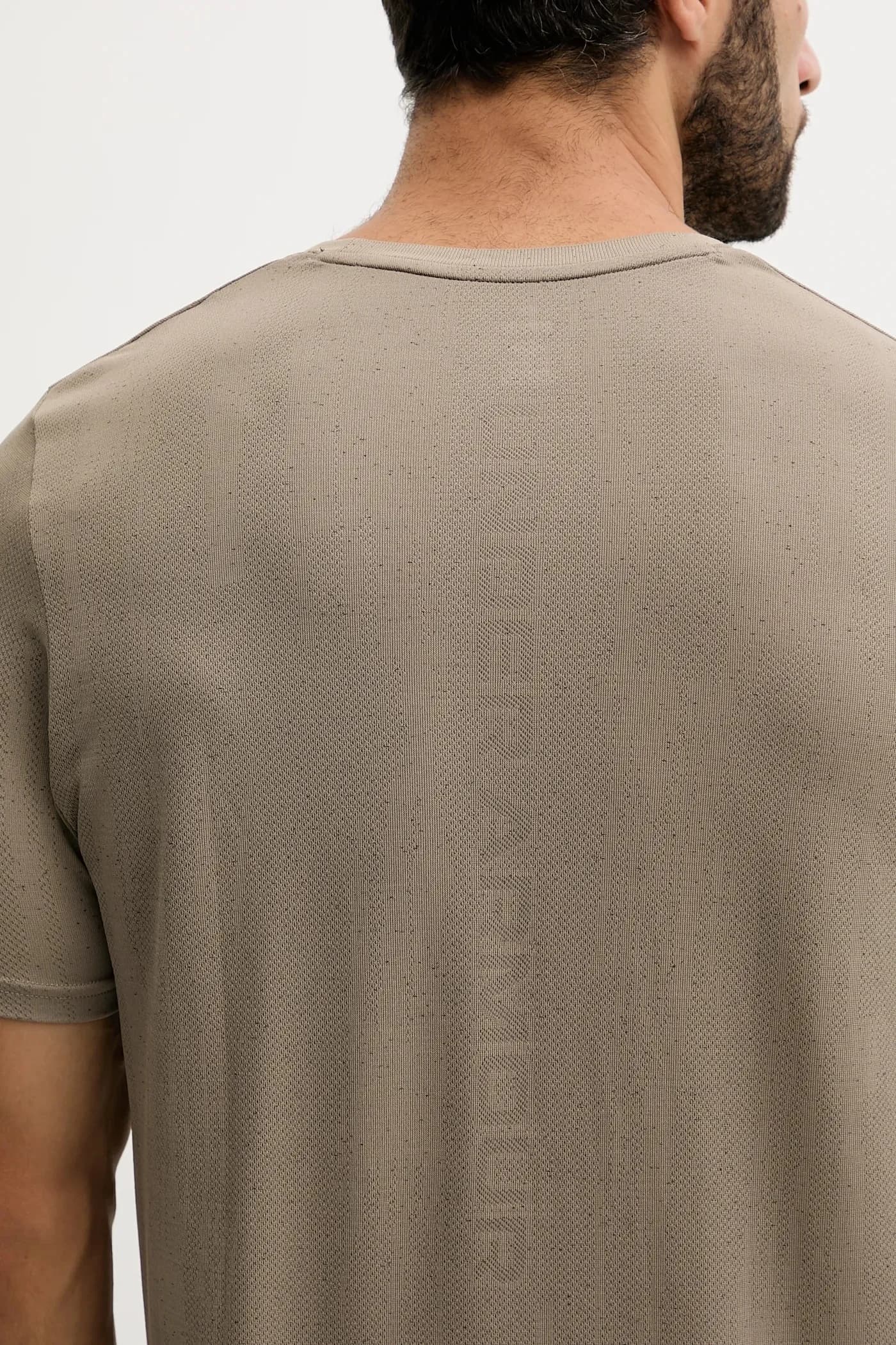 Бесшовная тренировочная футболка Vanish - фото 5